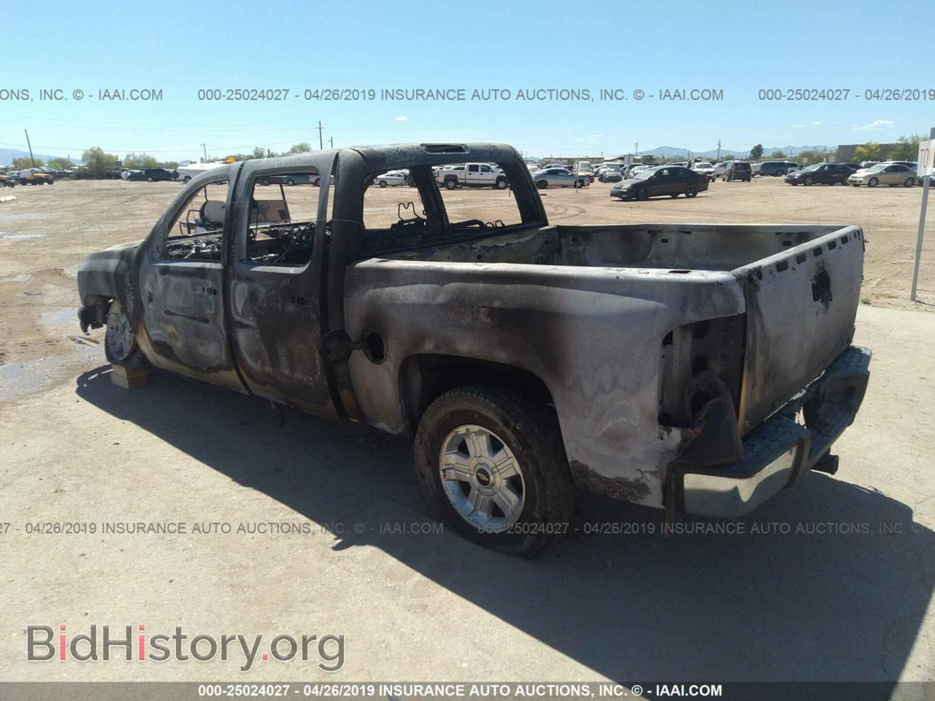 2013 CHEVROLET SILVERADO - VIN: 3GCPCSE05DG213960 - Фото 3