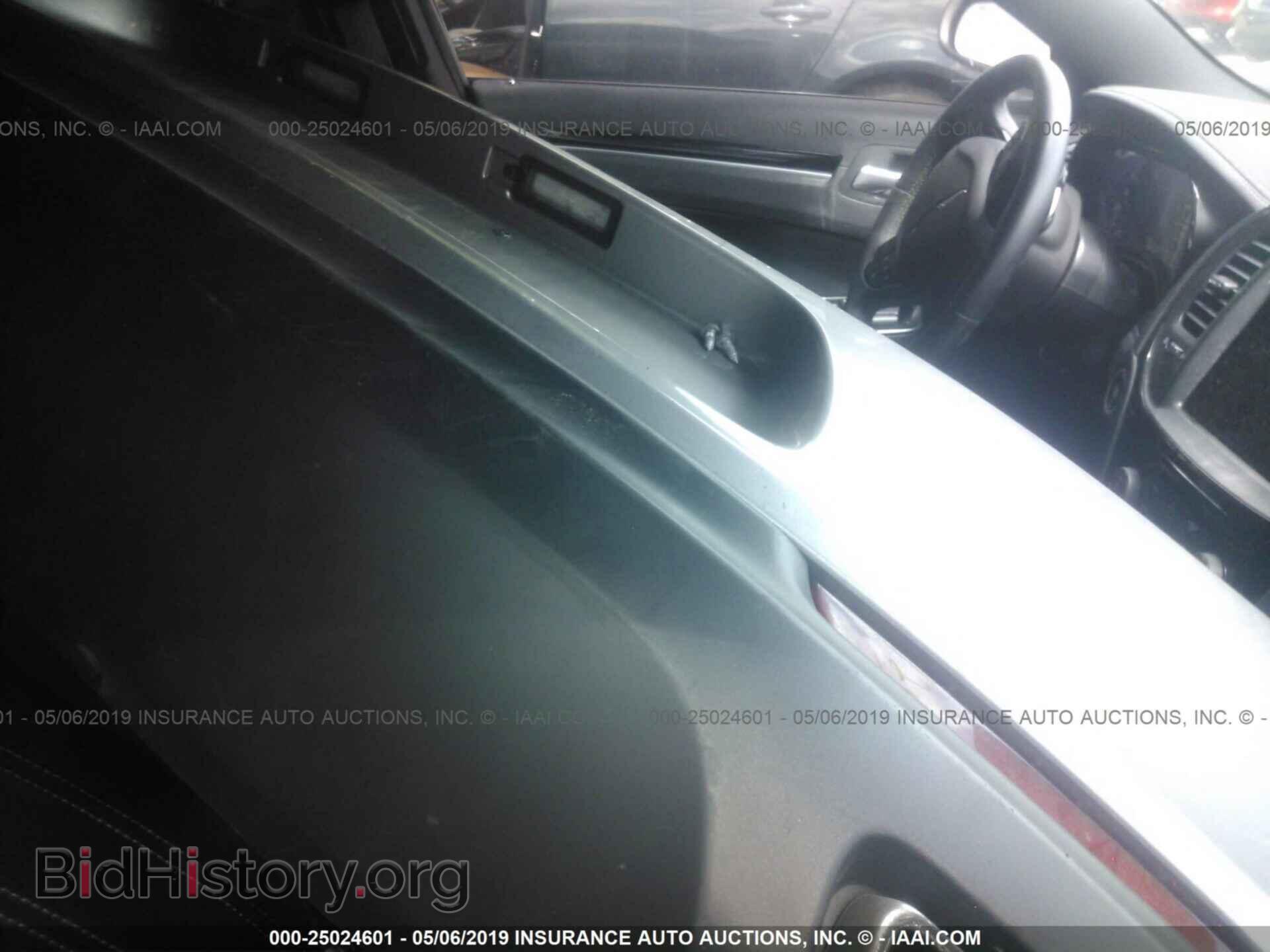 2017 CHRYSLER 300 - VIN: 2C3CCABG5HH646313 - Photo 5