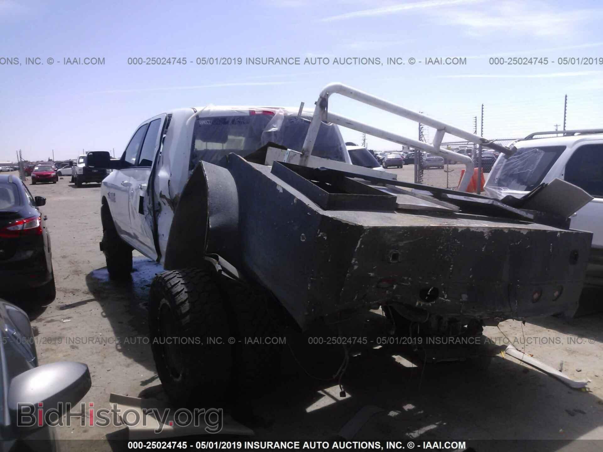 2015 RAM 3500 - VIN: 3C63RRLL3FG678086 - Фото 3