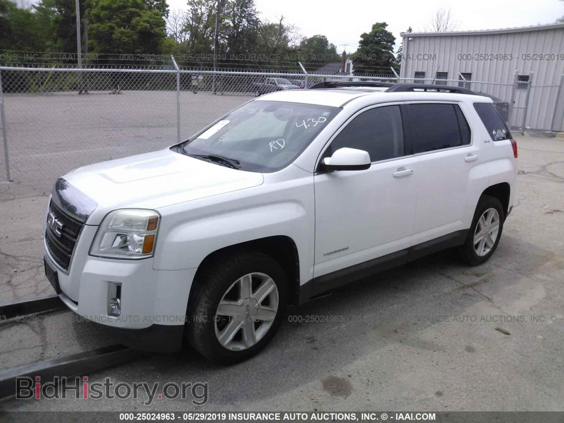 2011 GMC TERRAIN - VIN: 2CTFLTEC2B6388188 - Photo 2