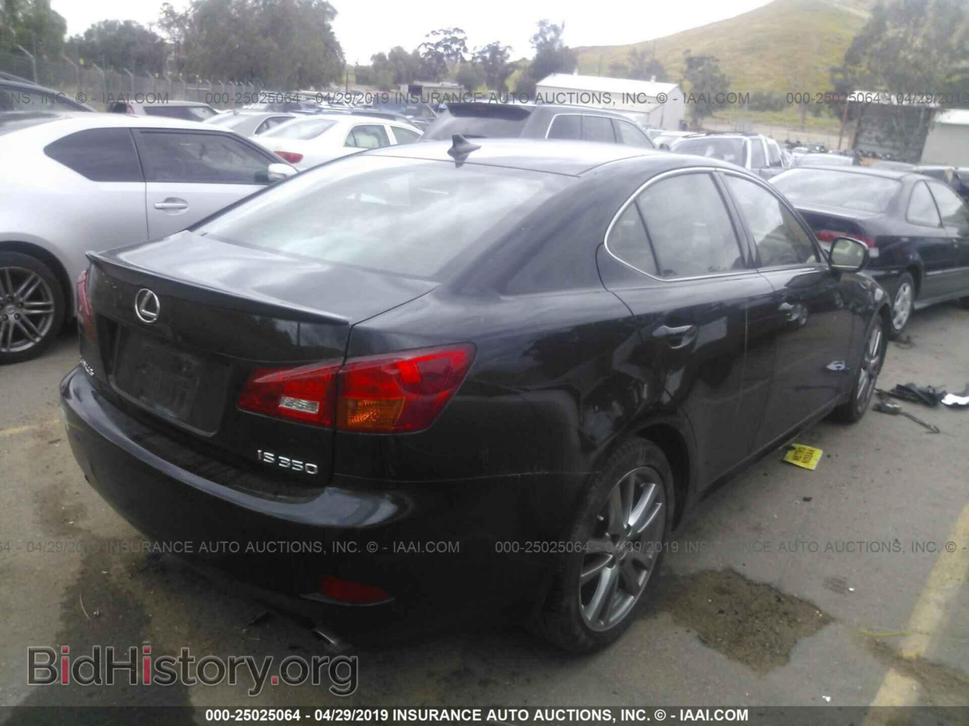 2008 LEXUS IS - VIN: JTHBE262X85020705 - Photo 3