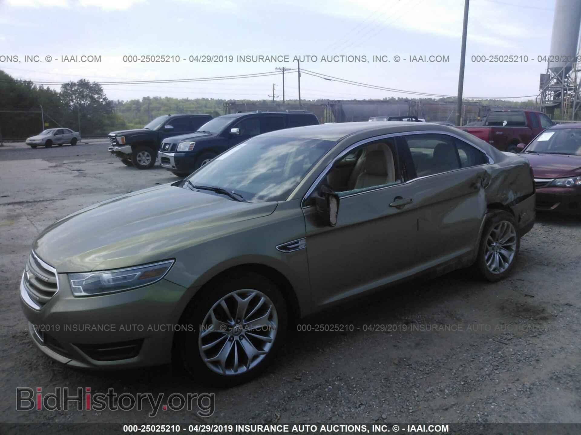 2013 FORD TAURUS - VIN: 1FAHP2F84DG210644 - Фото 2