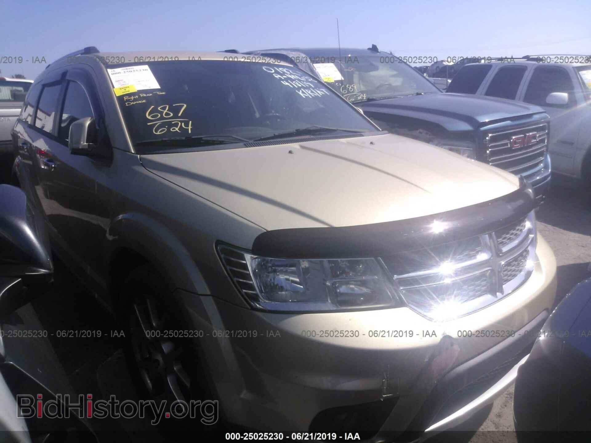 Фотография 3D4PH3FG0BT570182 - DODGE JOURNEY 2011