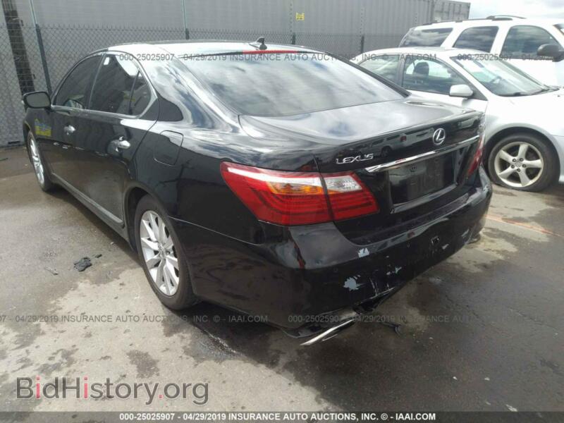 2010 Lexus LS (VIN JTHBL5EF3A5094999) — фото 3 из 10