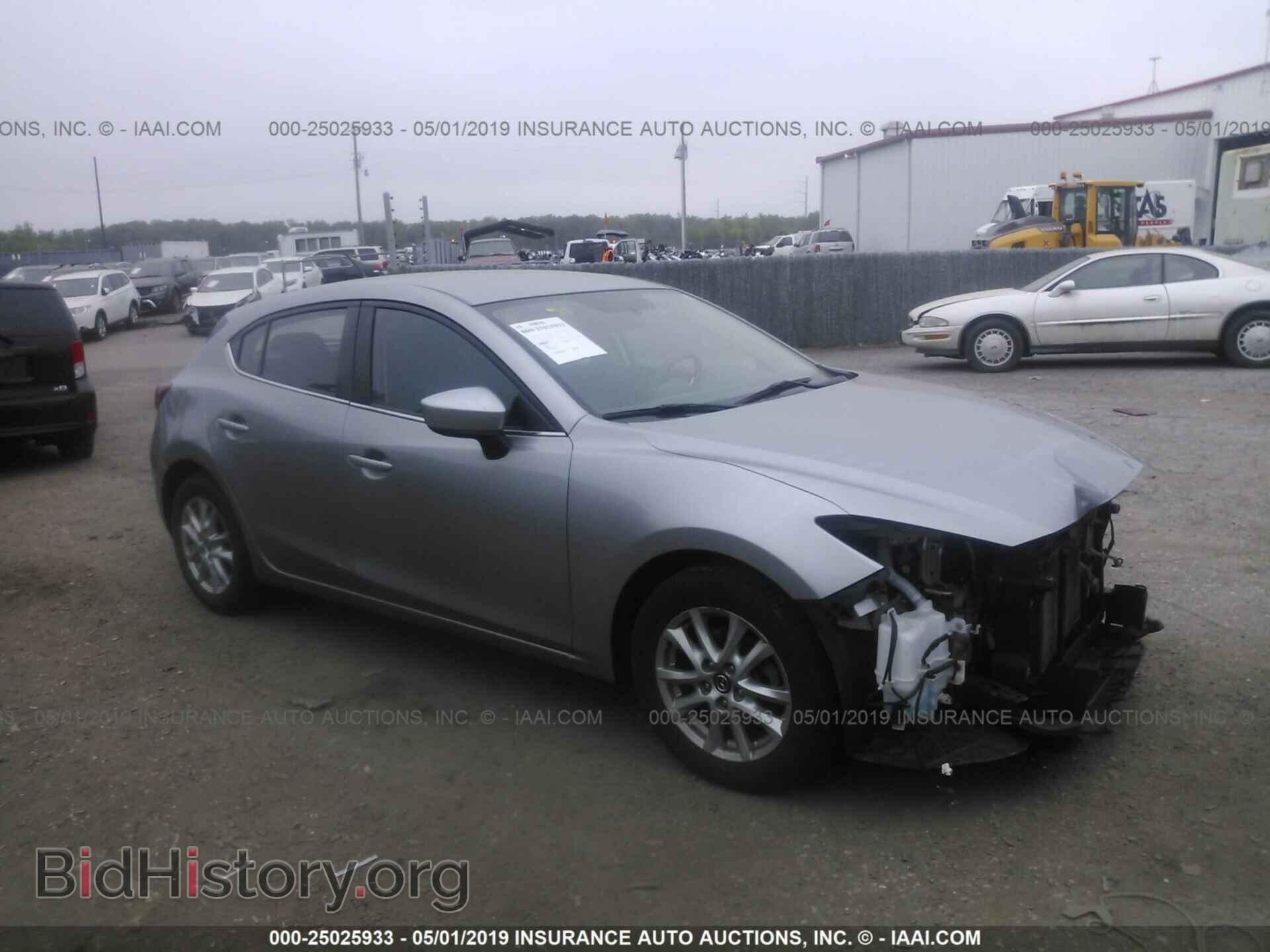 Фотография JM1BM1L76E1100570 - MAZDA 3 2014