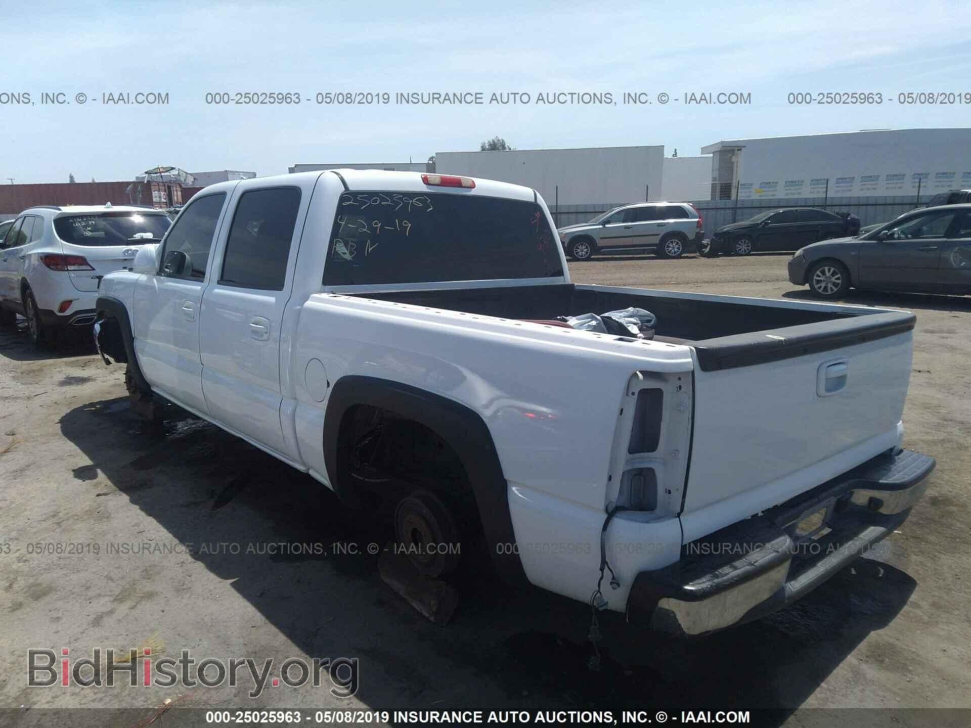 2006 CHEVROLET SILVERADO - VIN: 2GCEC13VX61244262 - Фото 3