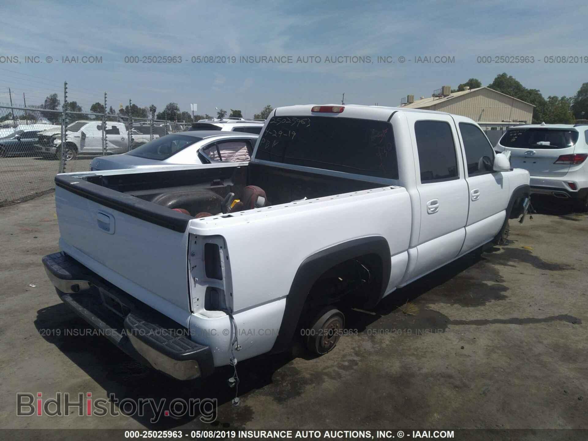 2006 CHEVROLET SILVERADO - VIN: 2GCEC13VX61244262 - Фото 4