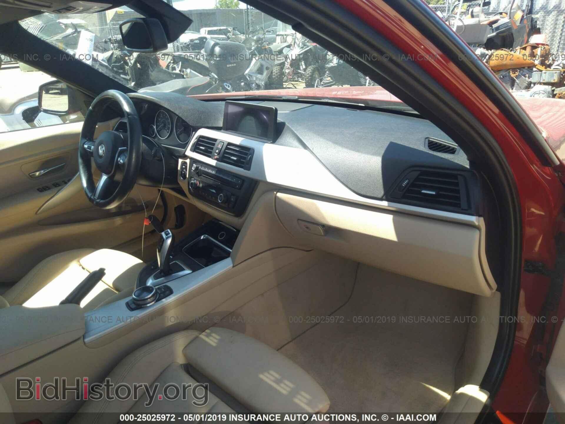 2014 BMW 320 - VIN: WBA3B1G58ENN90521 - Фото 5