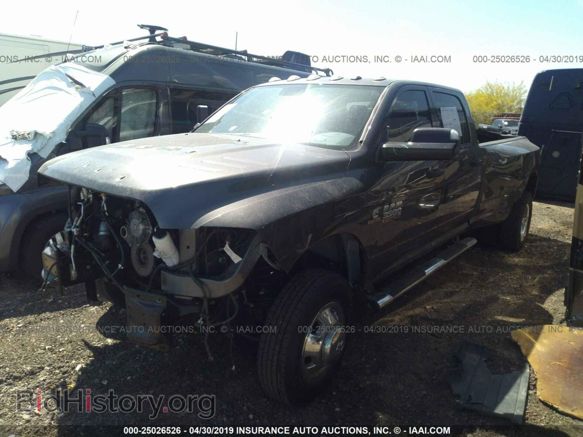2018 RAM 3500 - VIN: 3C63RRGL8JG372245 - Фото 2