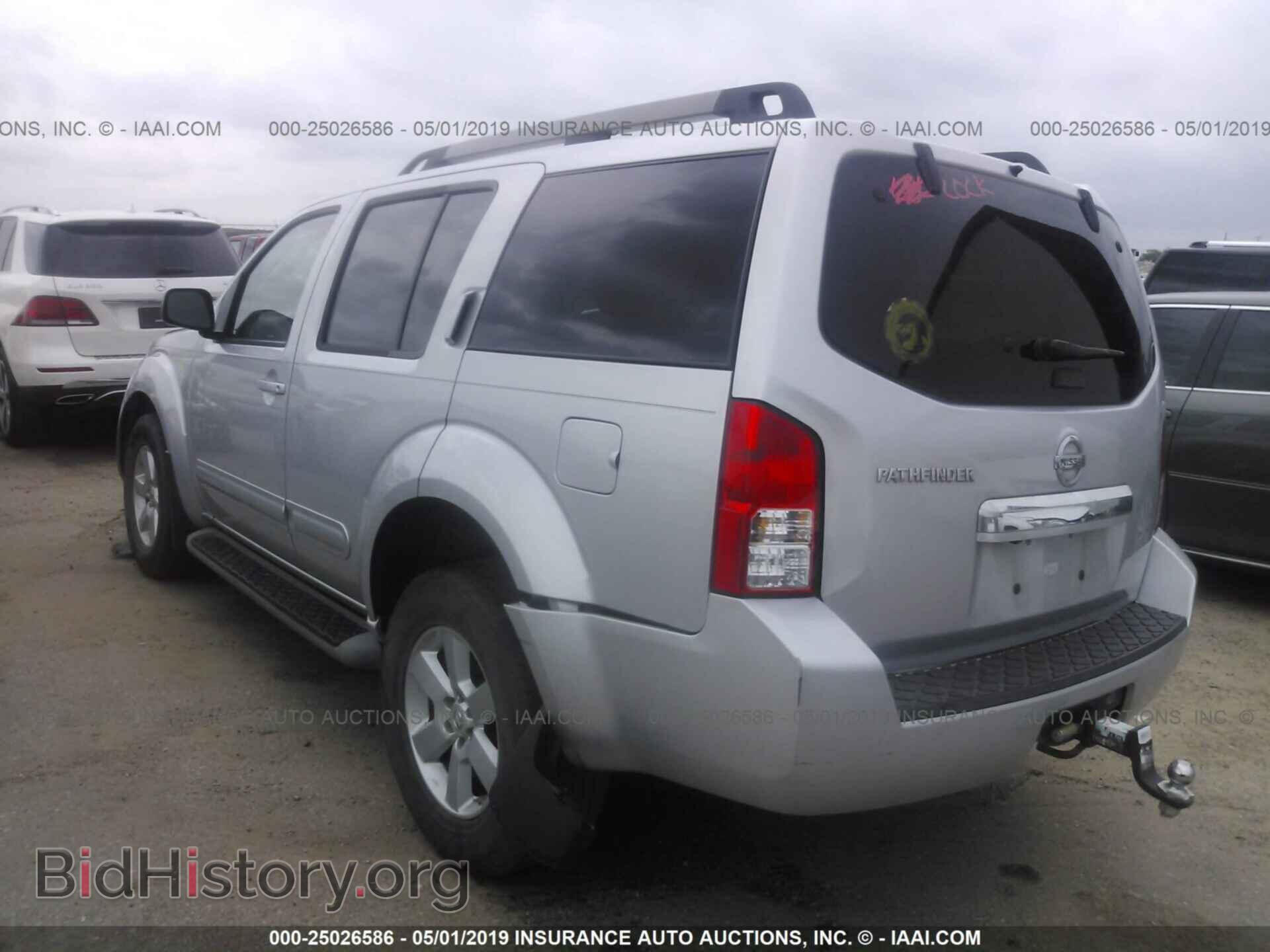 2011 NISSAN PATHFINDER - VIN: 5N1AR1NN4BC607858 - Фото 3