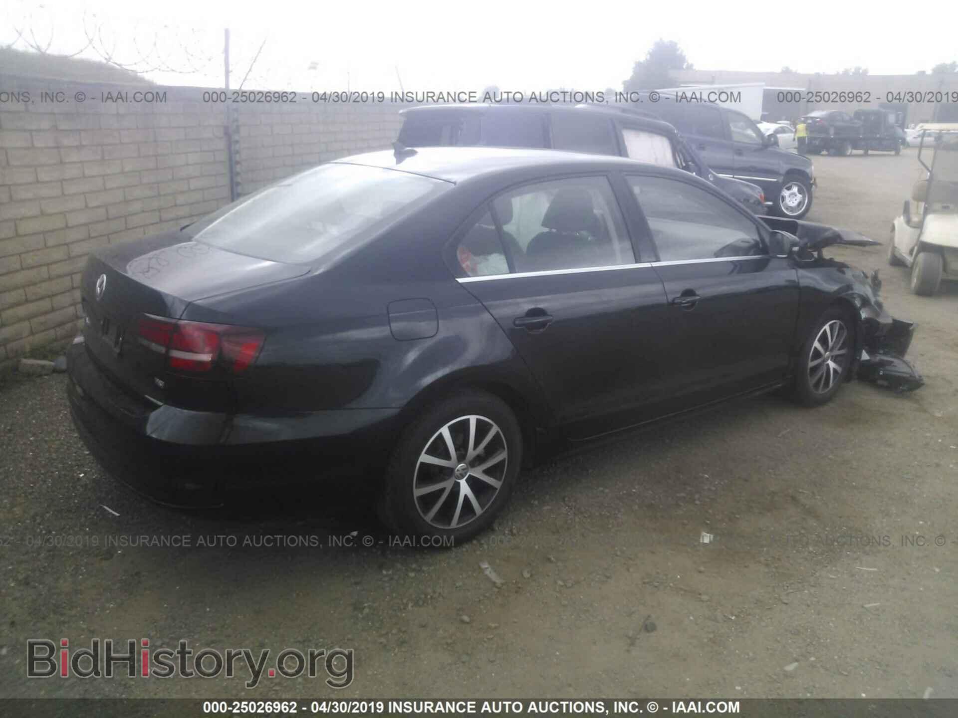 2017 VOLKSWAGEN JETTA - VIN: 3VWDB7AJ3HM381182 - Фото 4