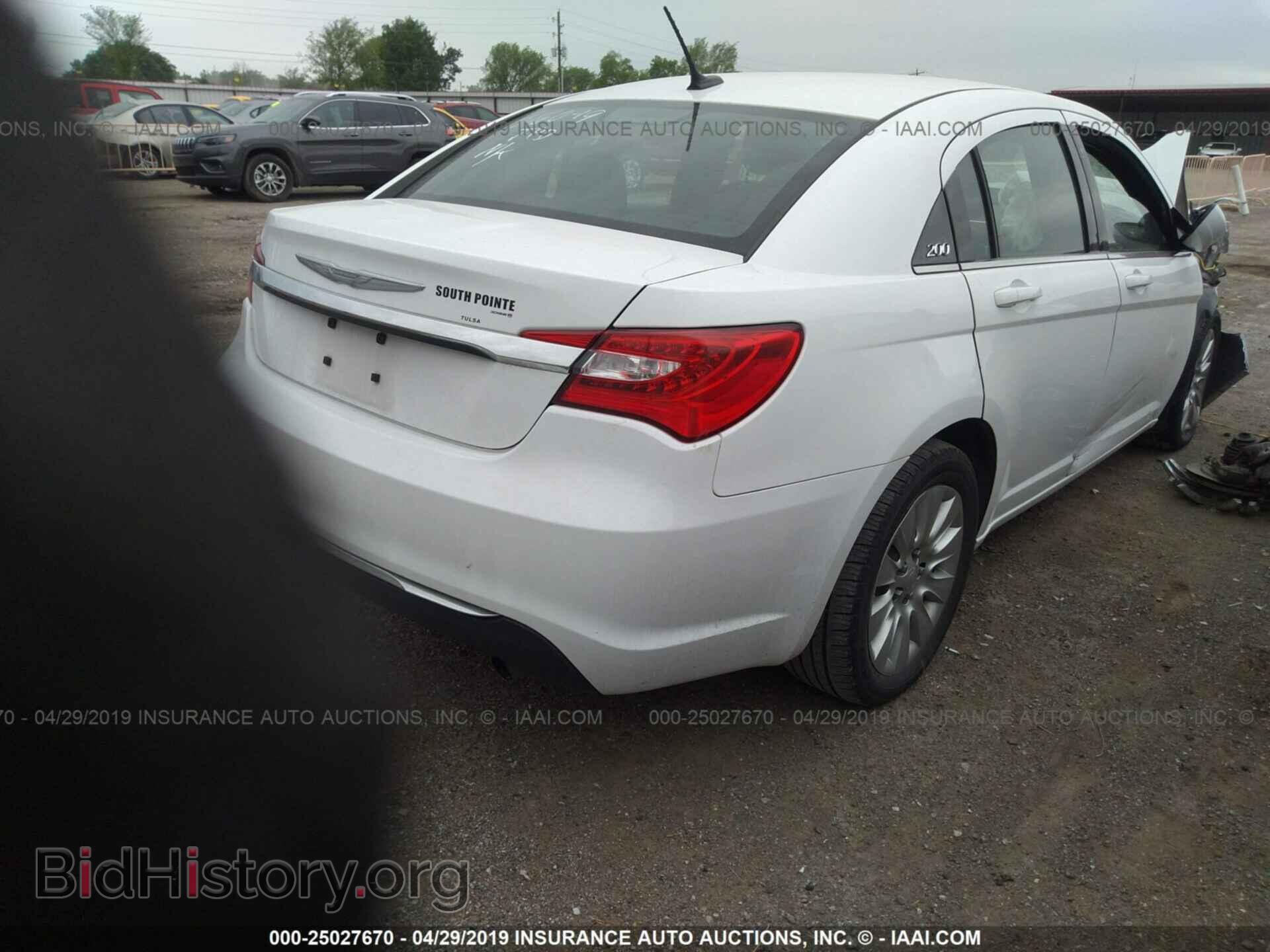 2014 CHRYSLER 200 - VIN: 1C3CCBAB4EN142639 - Фото 4