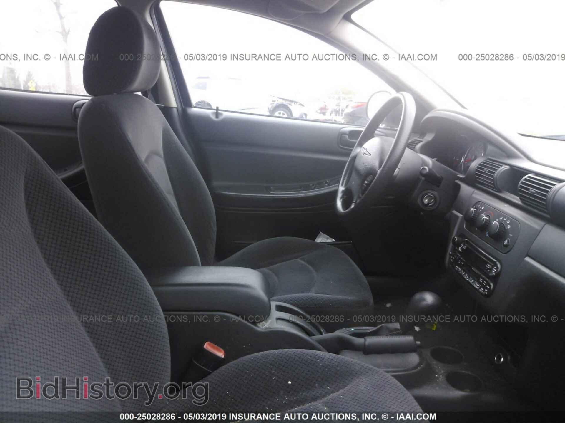 2004 CHRYSLER SEBRING - VIN: 1C3EL46R14N201428 - Фото 5