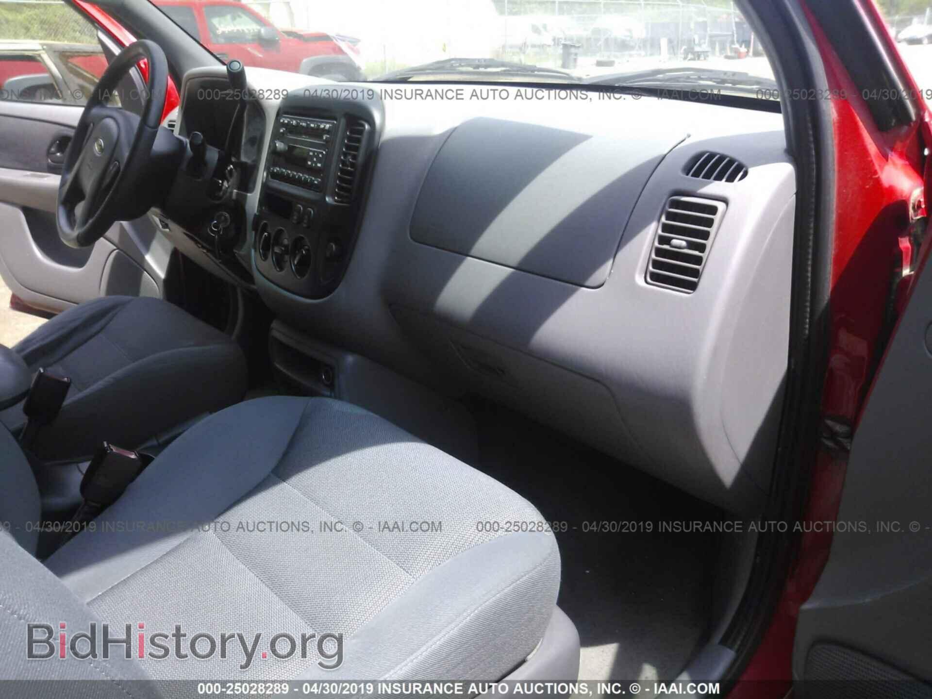 2002 FORD ESCAPE - VIN: 1FMYU04142KB12751 - Фото 5