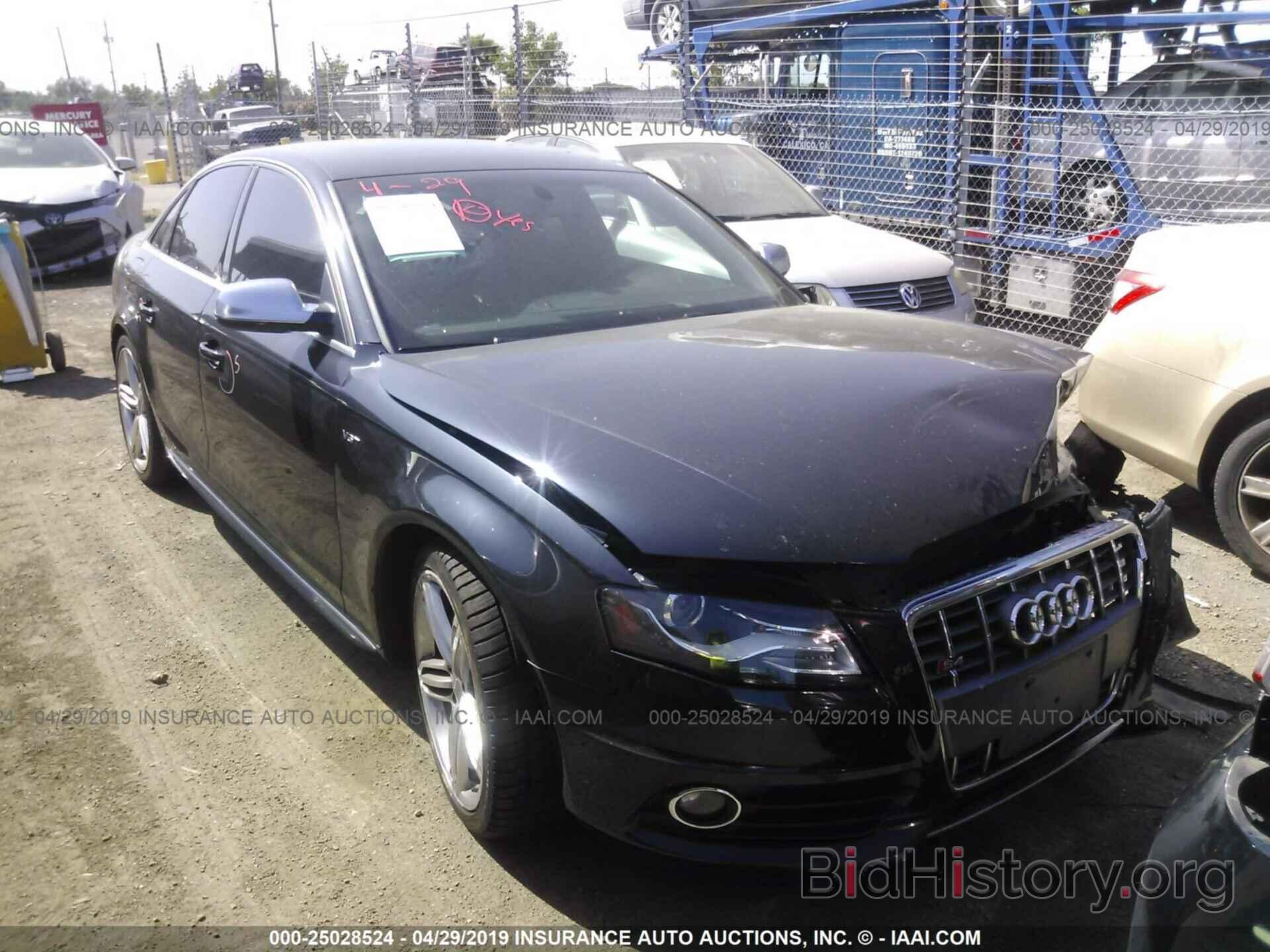 Photo WAUKGAFL6CA112390 - AUDI S4 2012