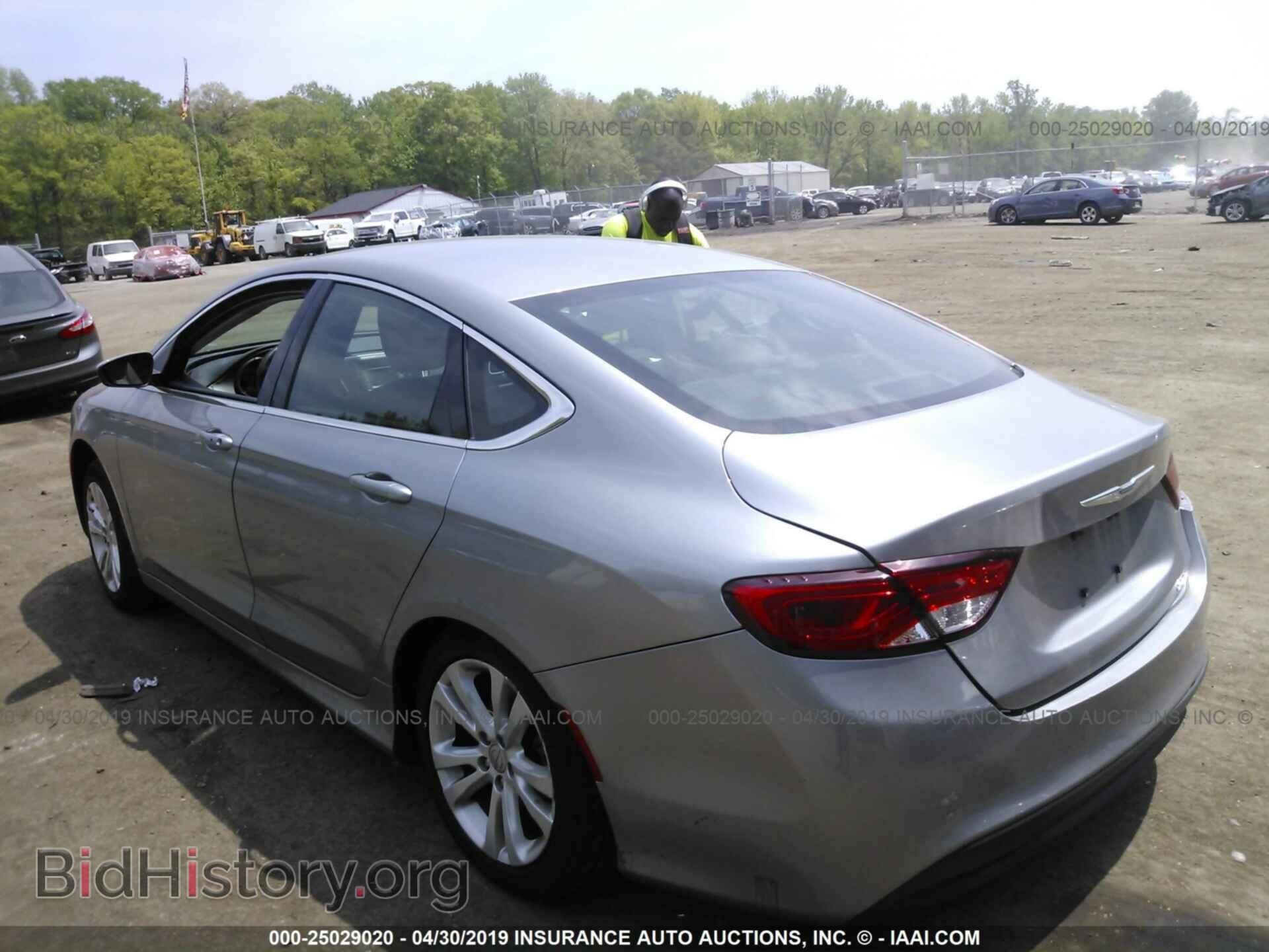 2016 CHRYSLER 200 - VIN: 1C3CCCFB6GN194789 - Photo 3