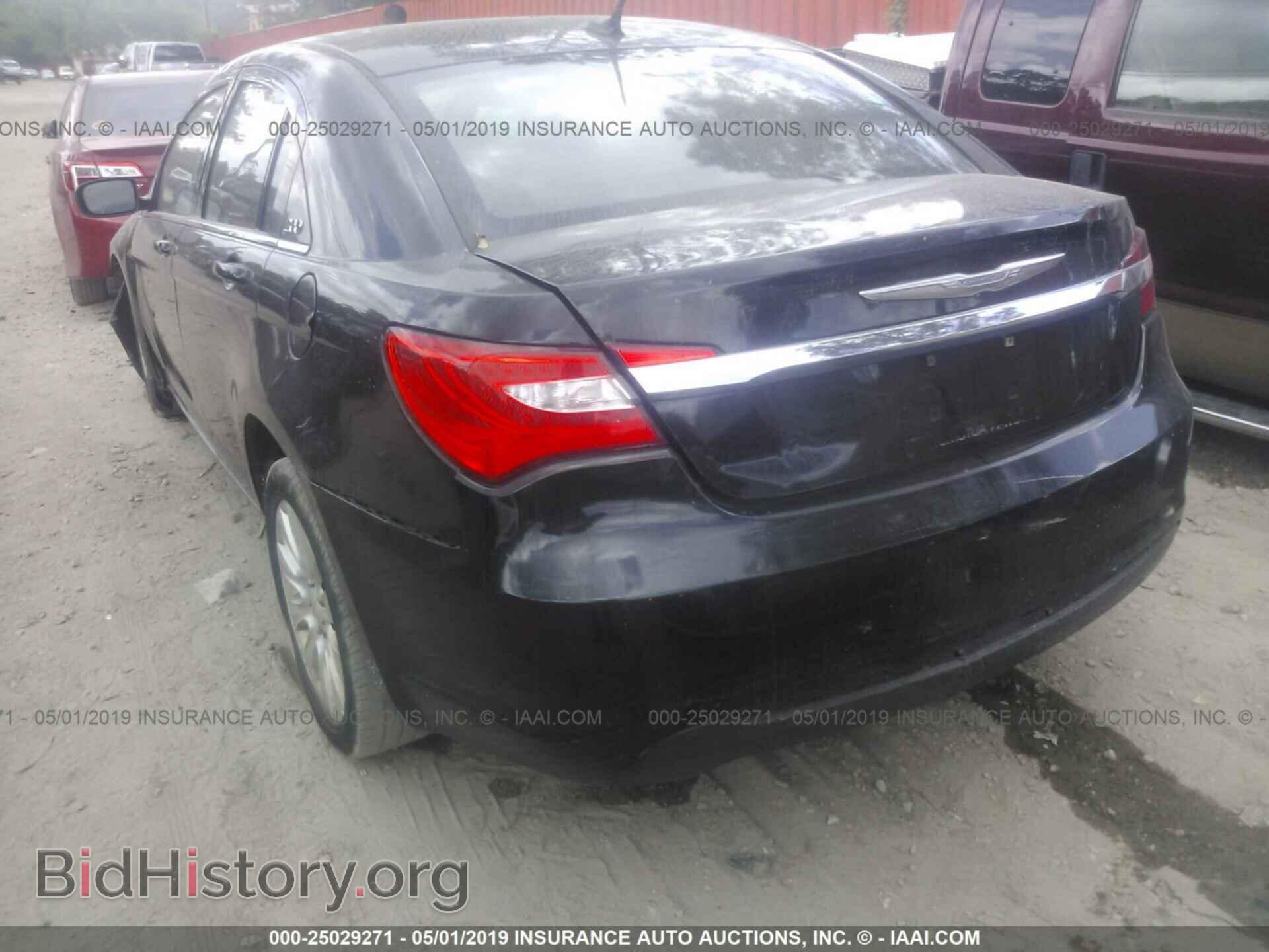 2012 CHRYSLER 200 - VIN: 1C3CCBAB8CN138932 - Photo 3