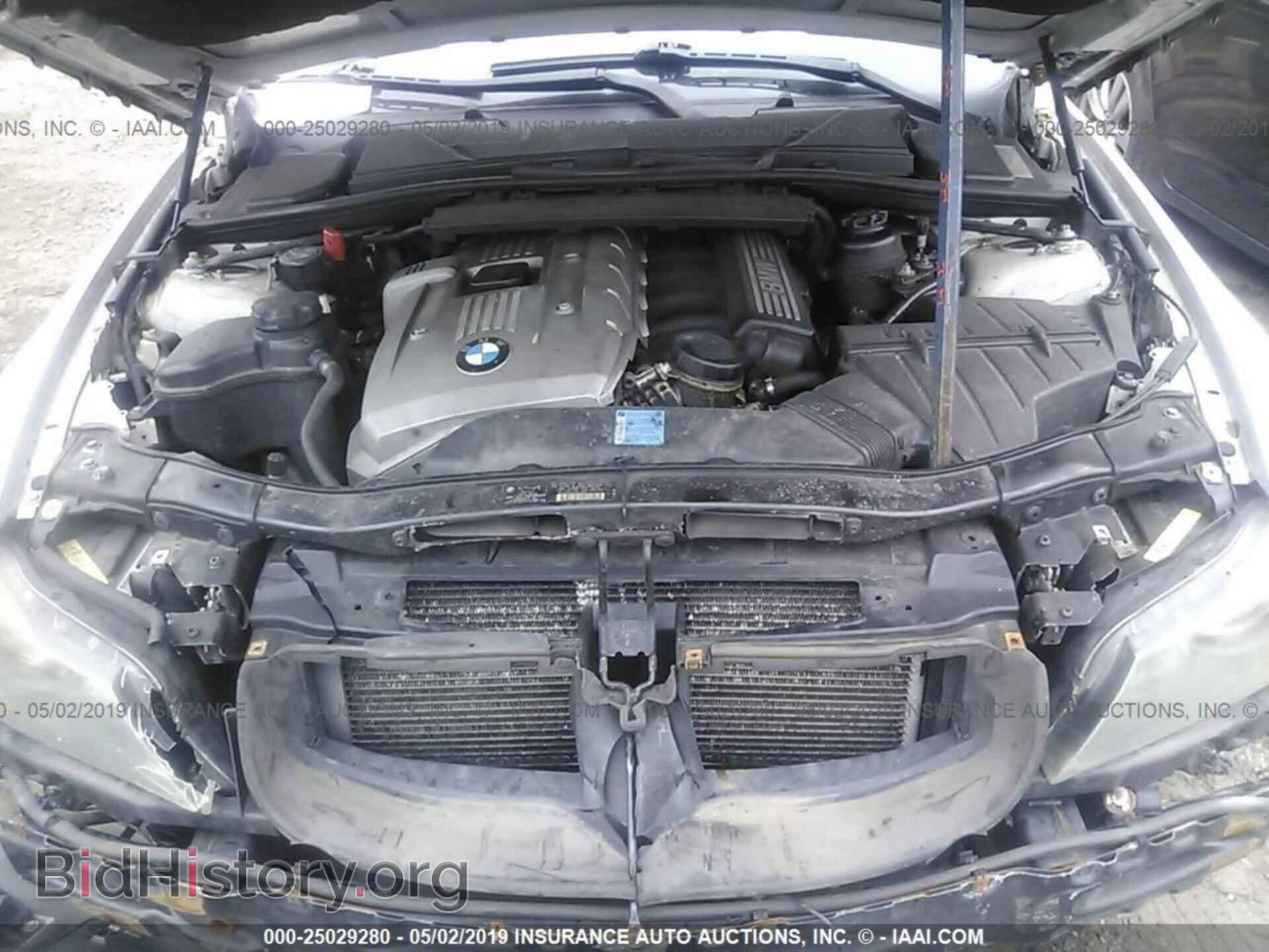 2006 BMW 330 - VIN: WBAVD33576KV63589 - Фото 10