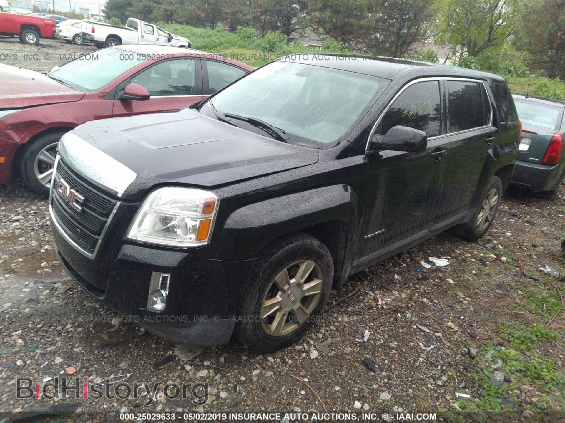 2010 GMC TERRAIN - VIN: 2CTALBEW5A6319427 - Photo 2