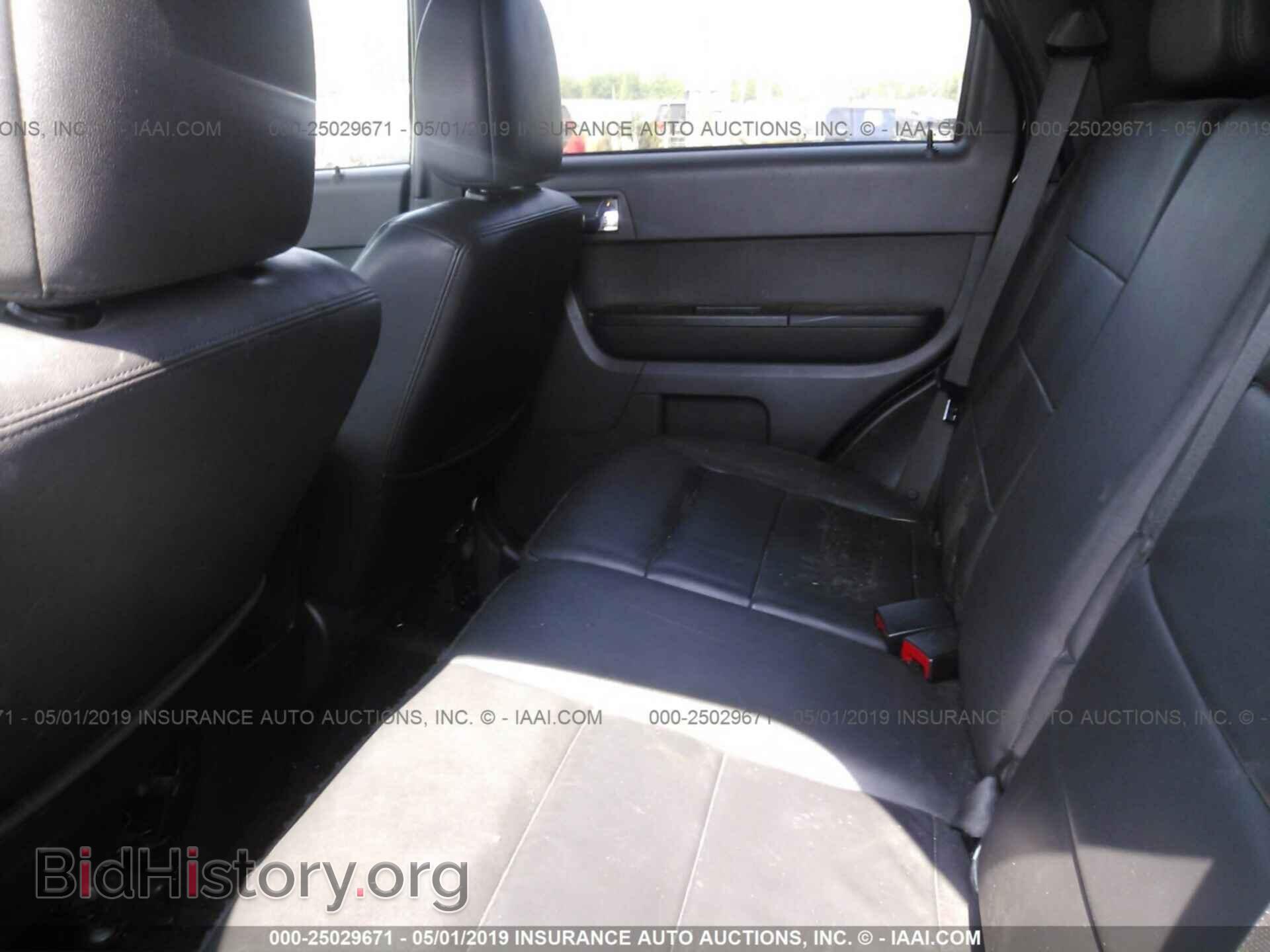 2011 FORD ESCAPE - VIN: 1FMCU0E76BKB97220 - Photo 8