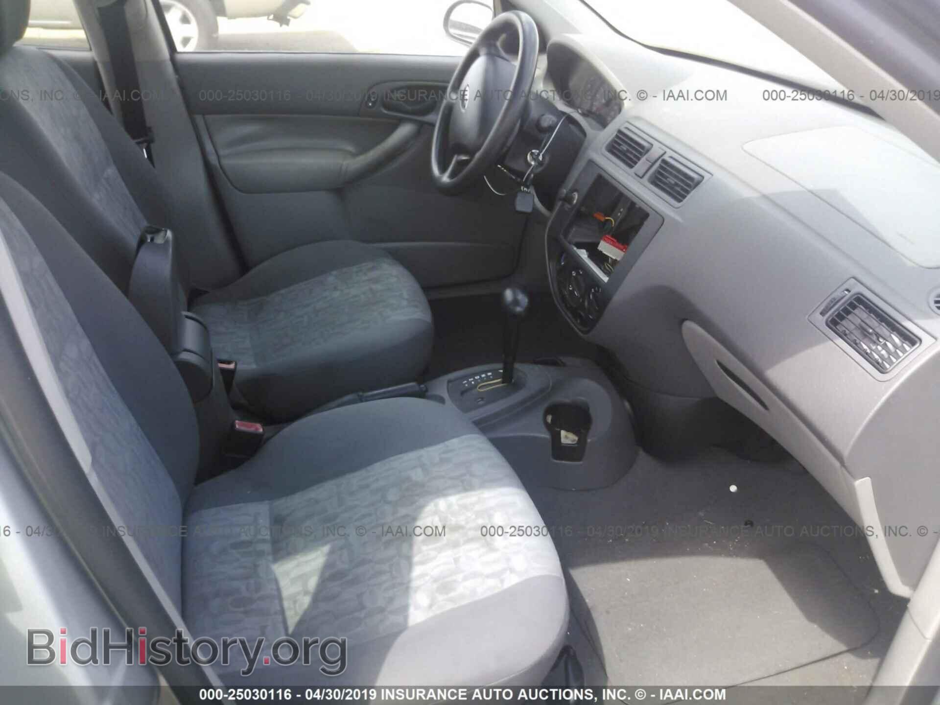 2005 FORD FOCUS - VIN: 1FAFP34N05W150231 - Фото 5