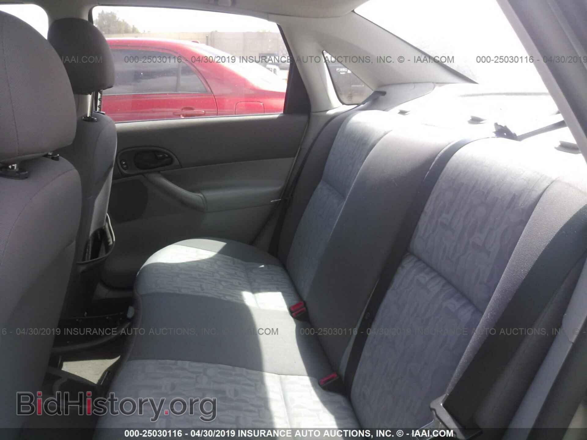 2005 FORD FOCUS - VIN: 1FAFP34N05W150231 - Фото 8