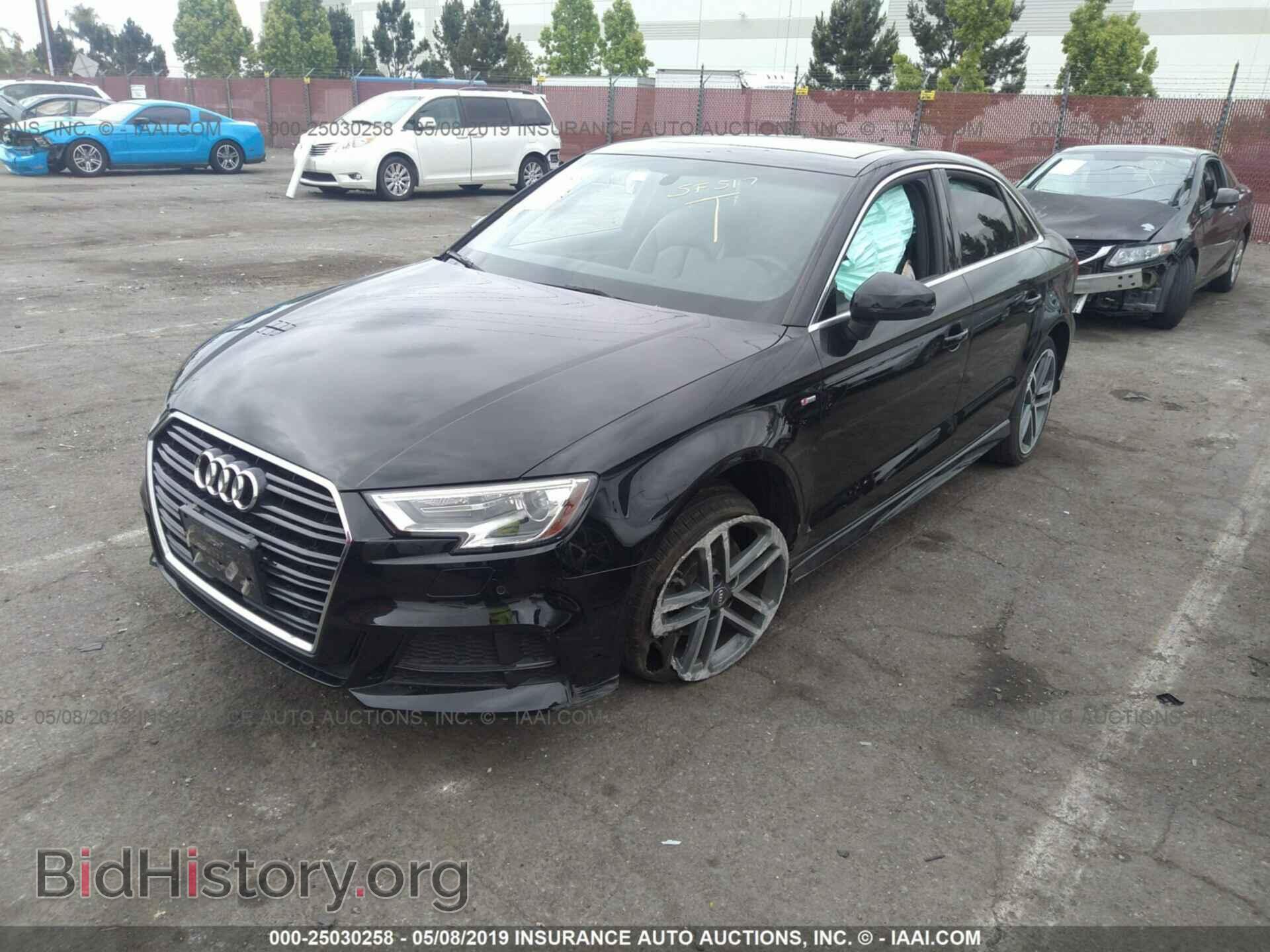 2017 AUDI A3 - VIN: WAUGUGFF9H1075970 - Фото 2