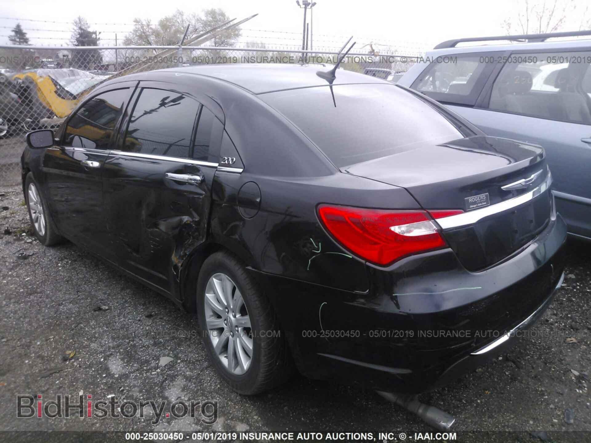 2013 CHRYSLER 200 - VIN: 1C3CCBCG1DN650168 - Photo 3