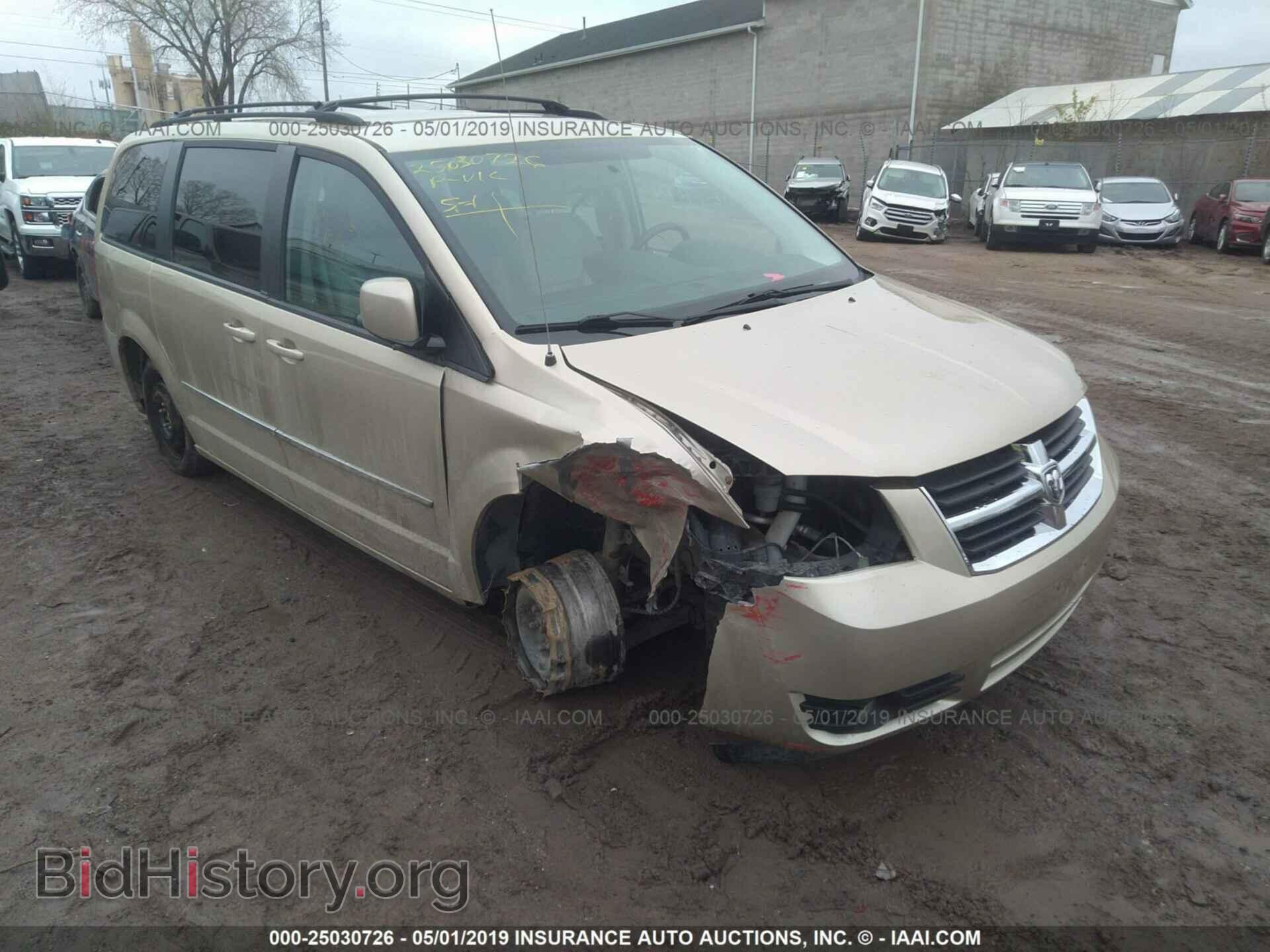 Photo 2D4RN5D18AR448005 - DODGE GRAND CARAVAN 2010