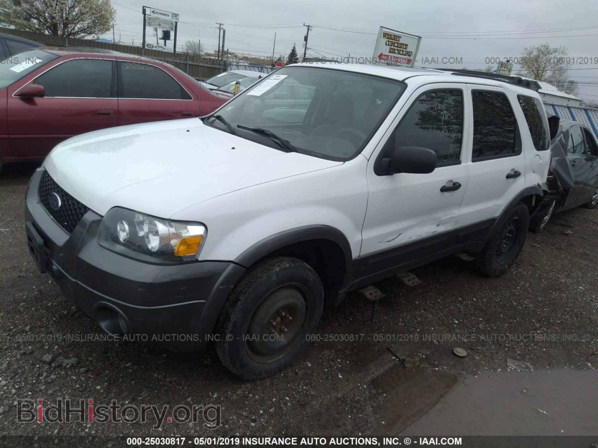 2005 FORD ESCAPE - VIN: 1FMYU03155KB51693 - Фото 2