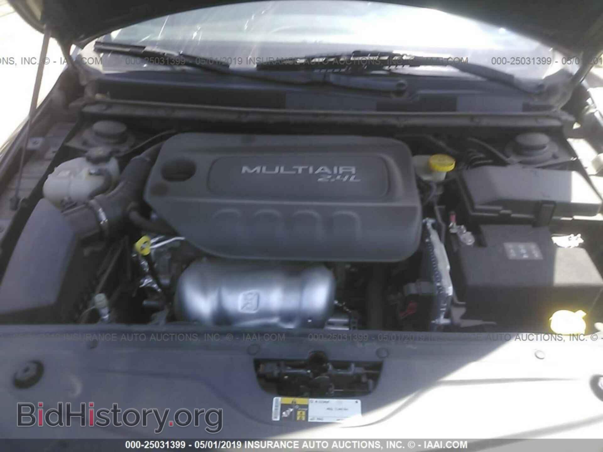 2016 CHRYSLER 200 - VIN: 1C3CCCAB3GN178346 - Photo 10