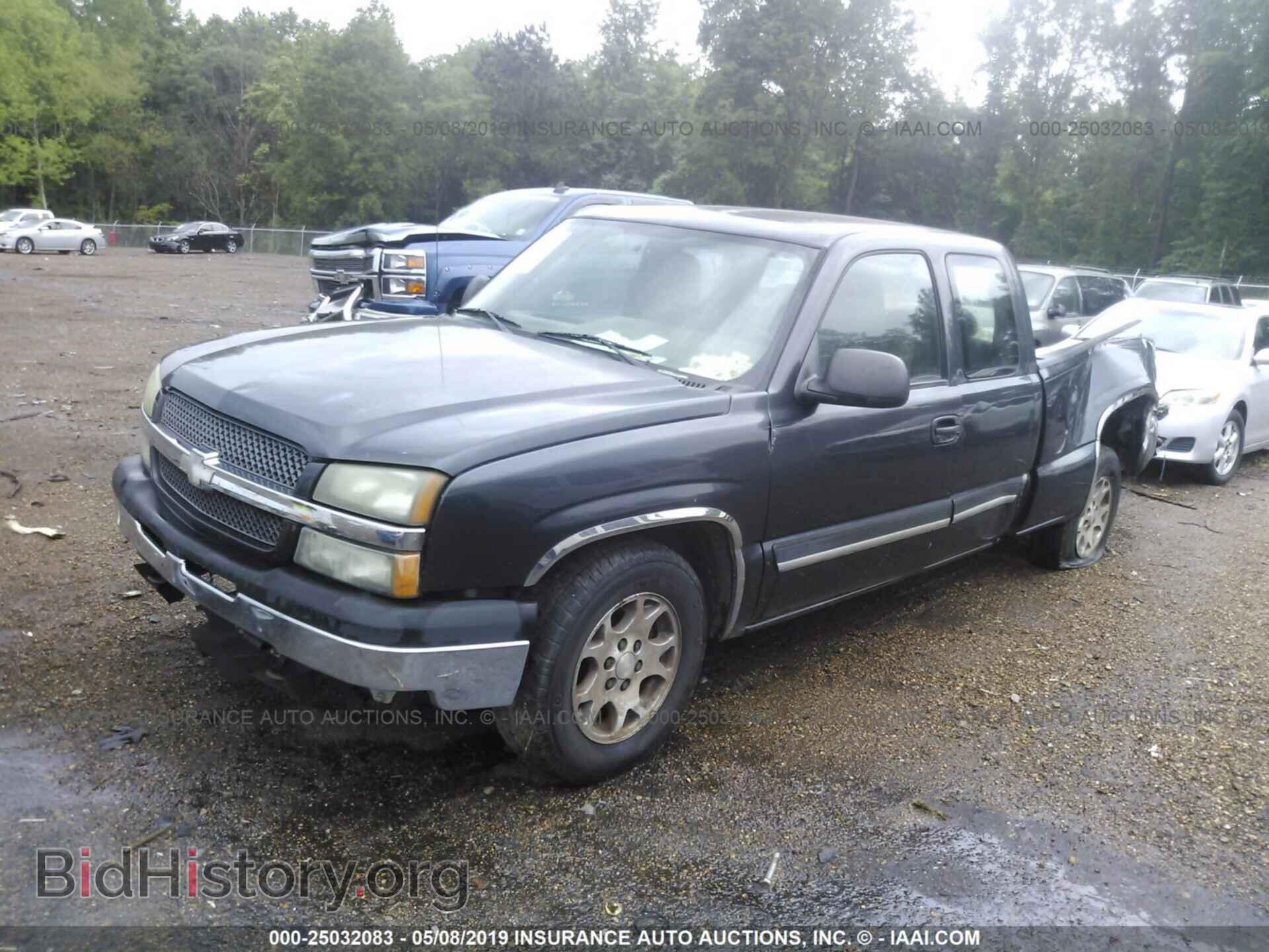2005 CHEVROLET SILVERADO - VIN: 2GCEC19V951174548 - Photo 2