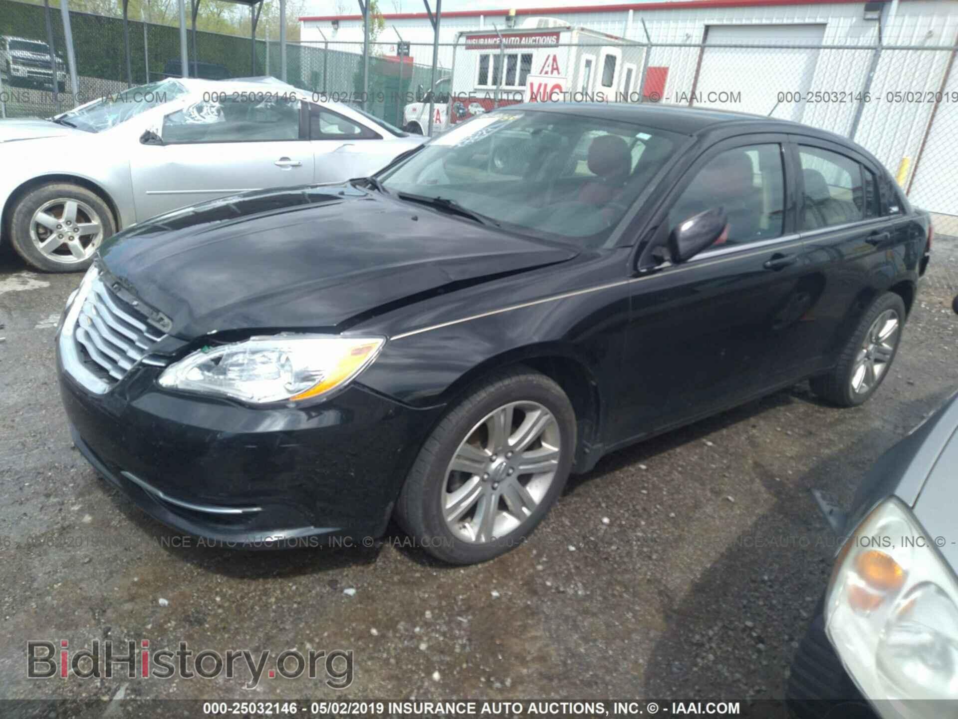 2012 CHRYSLER 200 - VIN: 1C3CCBBB6CN107788 - Photo 2