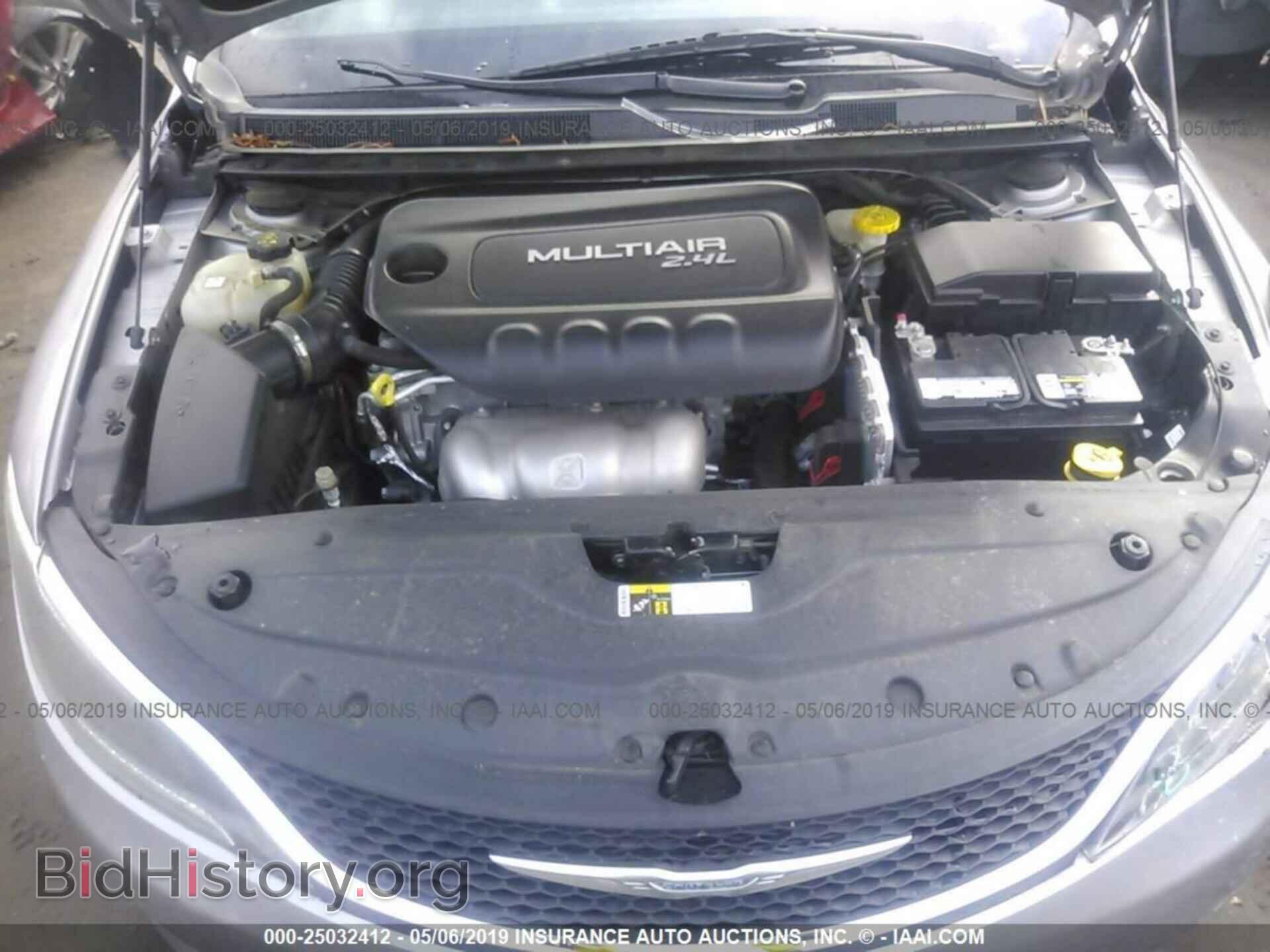 2016 CHRYSLER 200 - VIN: 1C3CCCAB3GN158002 - Фото 10