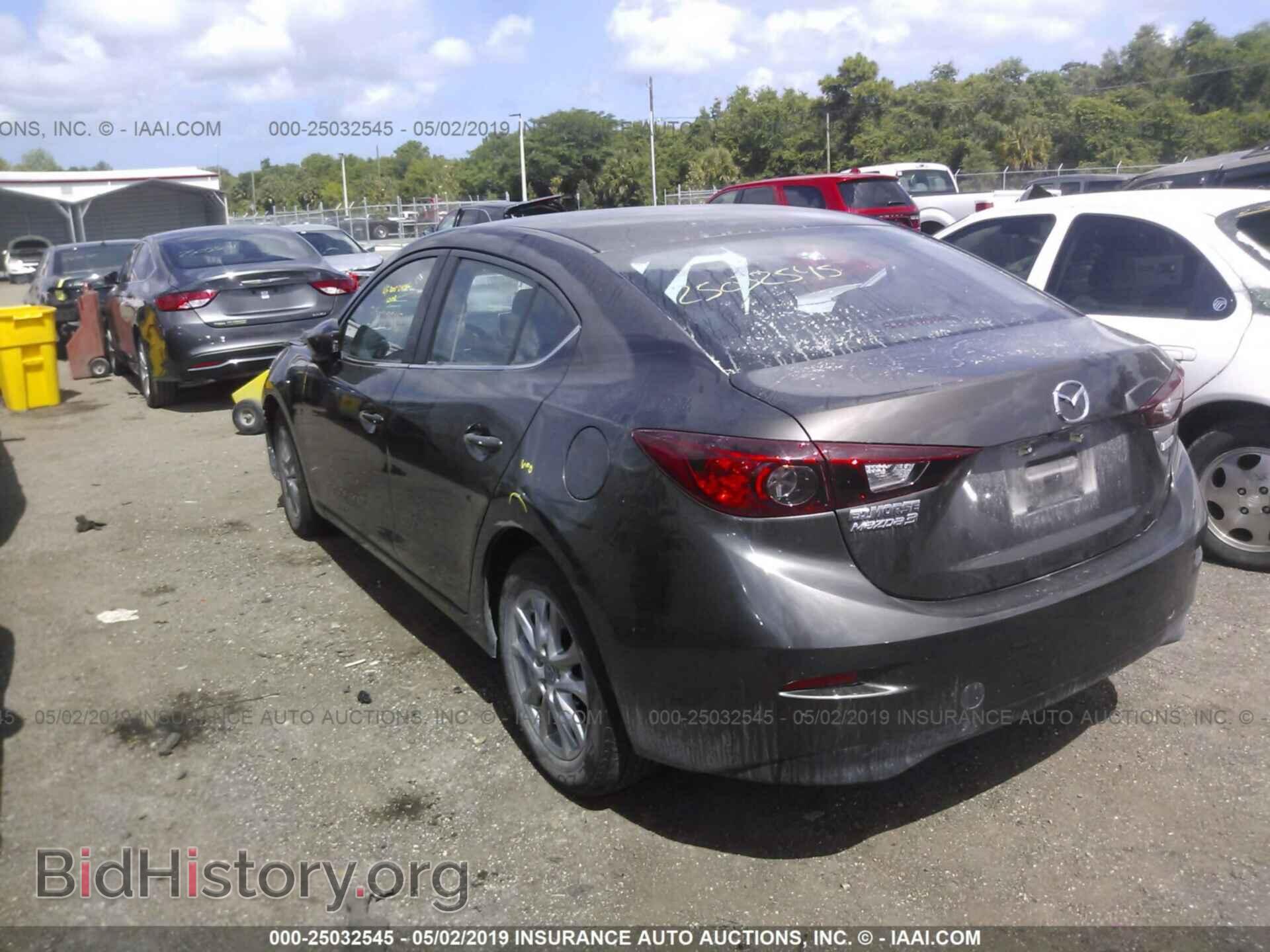 2016 MAZDA 3 - VIN: JM1BM1U7XG1302782 - Photo 3