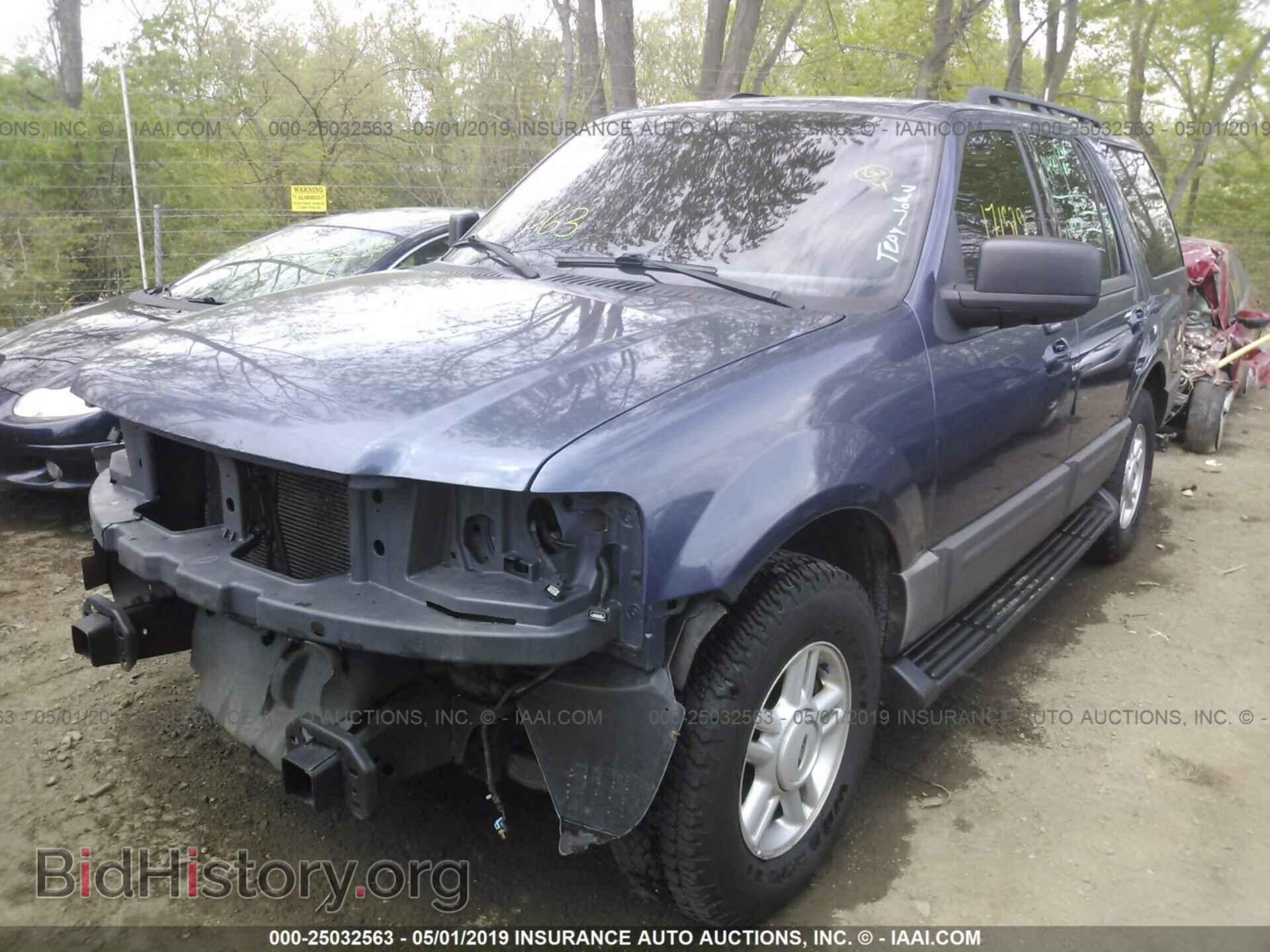 2005 FORD EXPEDITION - VIN: 1FMPU16535LA65597 - Фото 2
