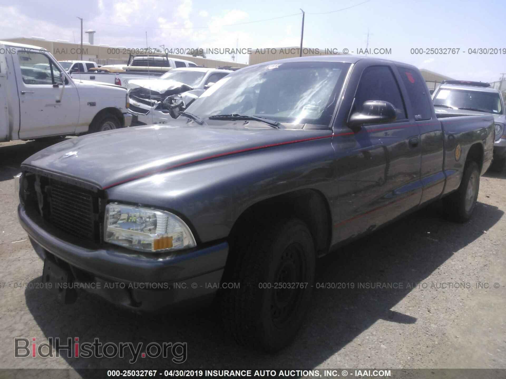 2004 DODGE DAKOTA - VIN: 1D7GL12K44S628766 - Фото 2