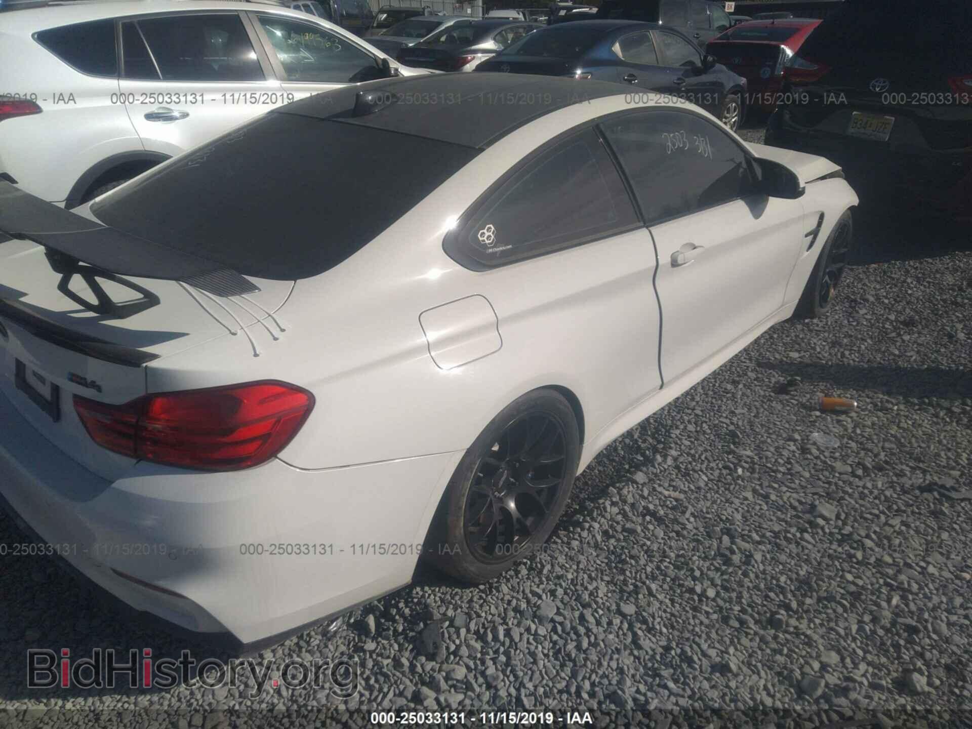 2016 BMW M4 - VIN: WBS3R9C56GK336323 - Фото 4