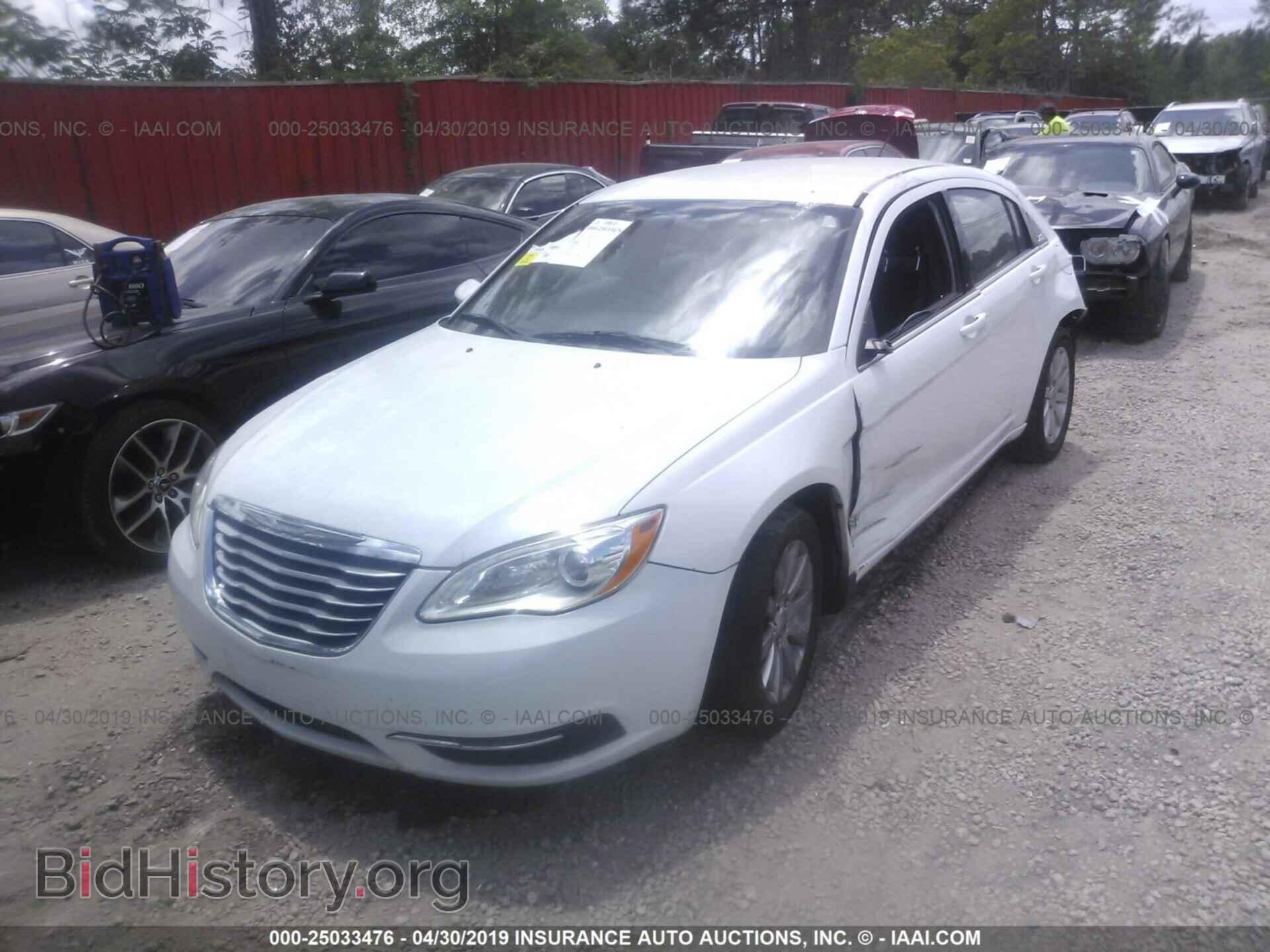 2012 CHRYSLER 200 - VIN: 1C3CCBBB0CN299967 - Фото 2