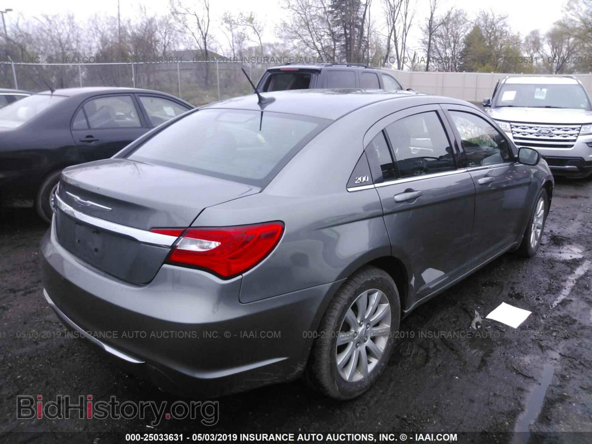 2013 CHRYSLER 200 - VIN: 1C3CCBBG1DN532204 - Photo 4