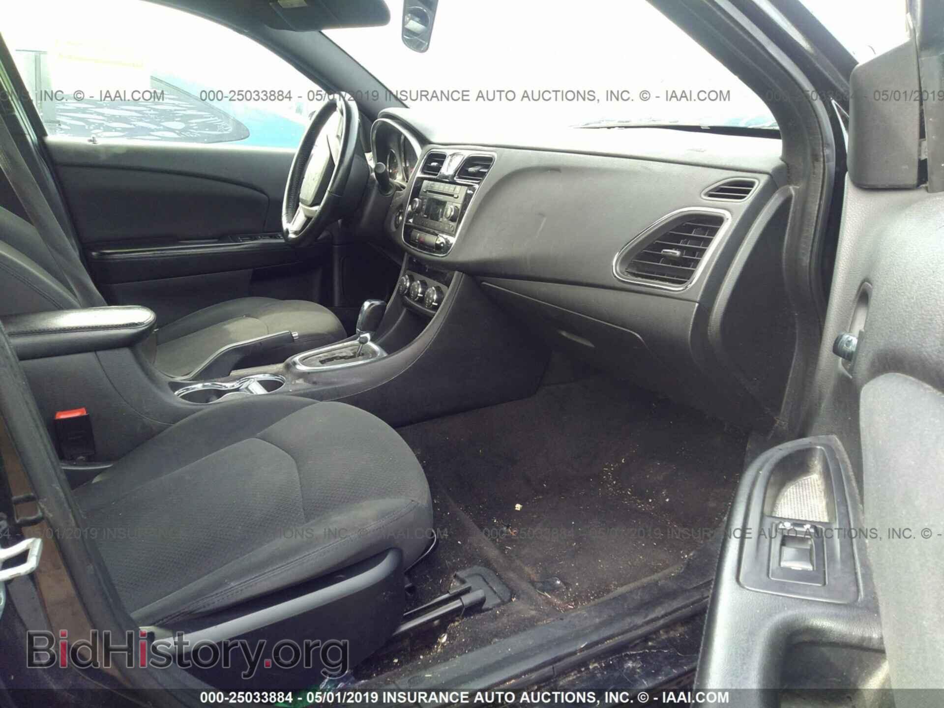 2012 CHRYSLER 200 - VIN: 1C3CCBBB5CN113954 - Фото 5