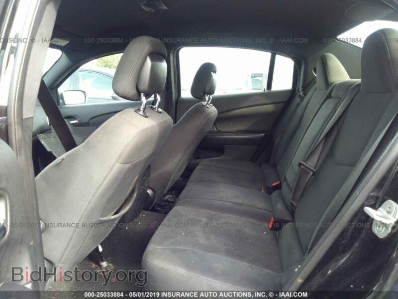 2012 Chrysler 200 (VIN 1C3CCBBB5CN113954) — фото 8 из 10