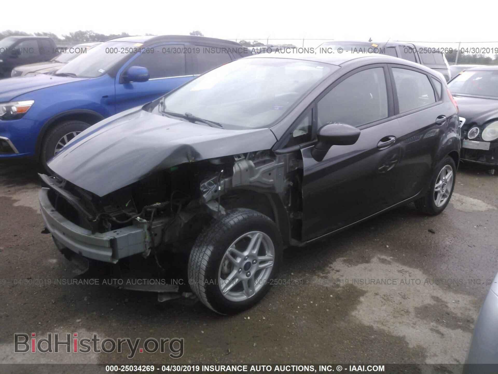 2017 FORD FIESTA - VIN: 3FADP4EJ4HM135843 - Photo 2