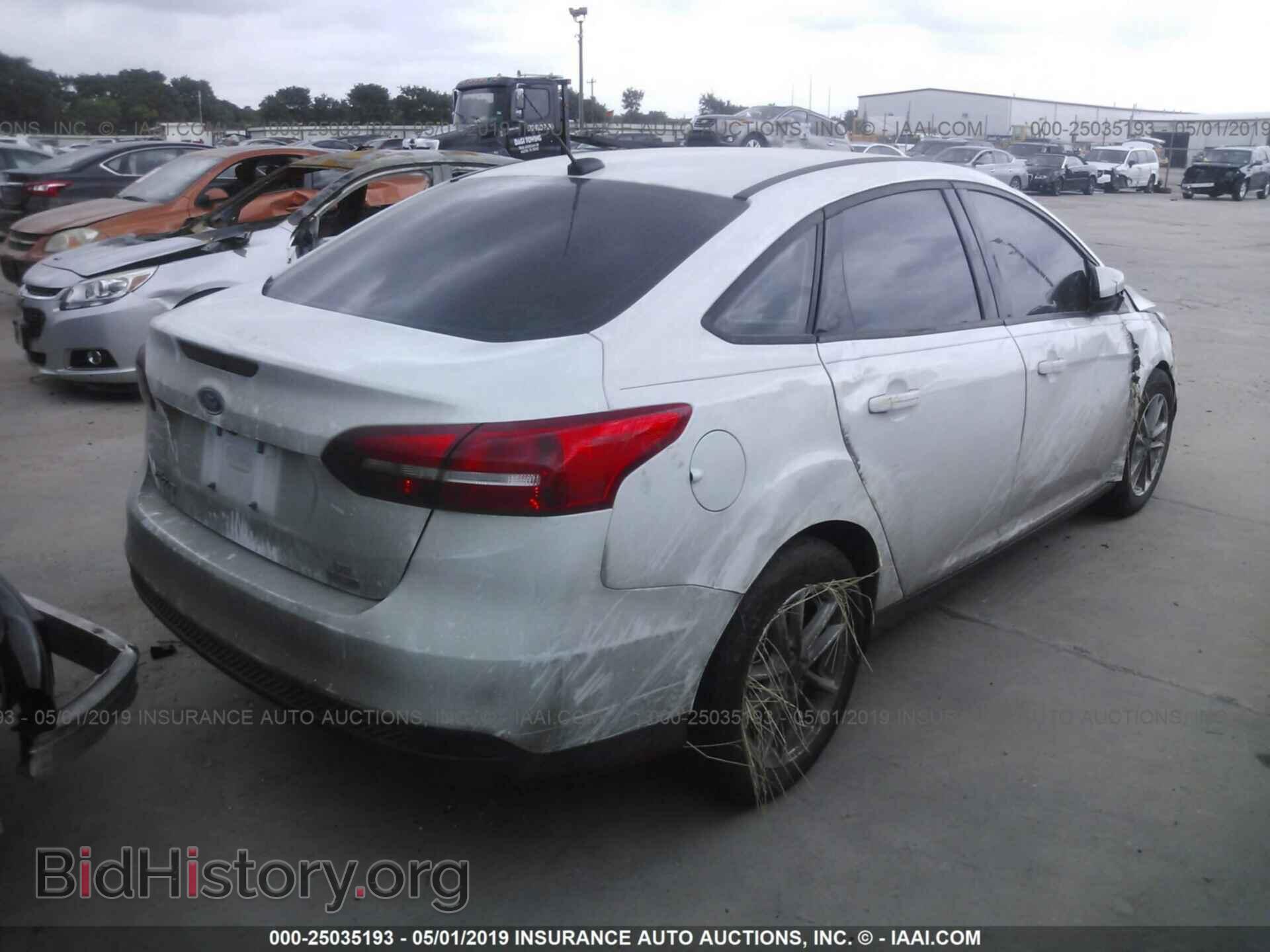 2017 FORD FOCUS - VIN: 1FADP3FE7HL347696 - Фото 4