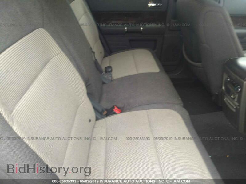 2011 Ford FLEX (VIN 2FMHK6CC3BBD27530) — photo 8 of 10