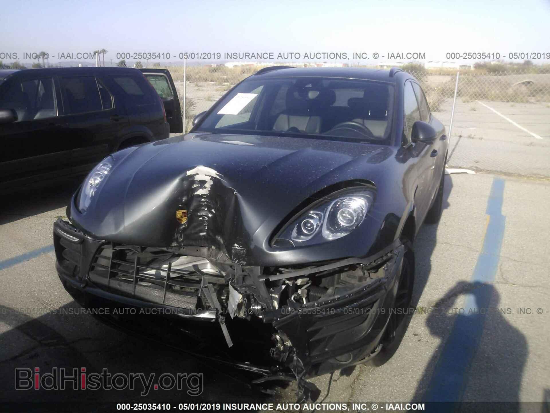 2017 PORSCHE MACAN - VIN: WP1AA2A55HLB04497 - Photo 2