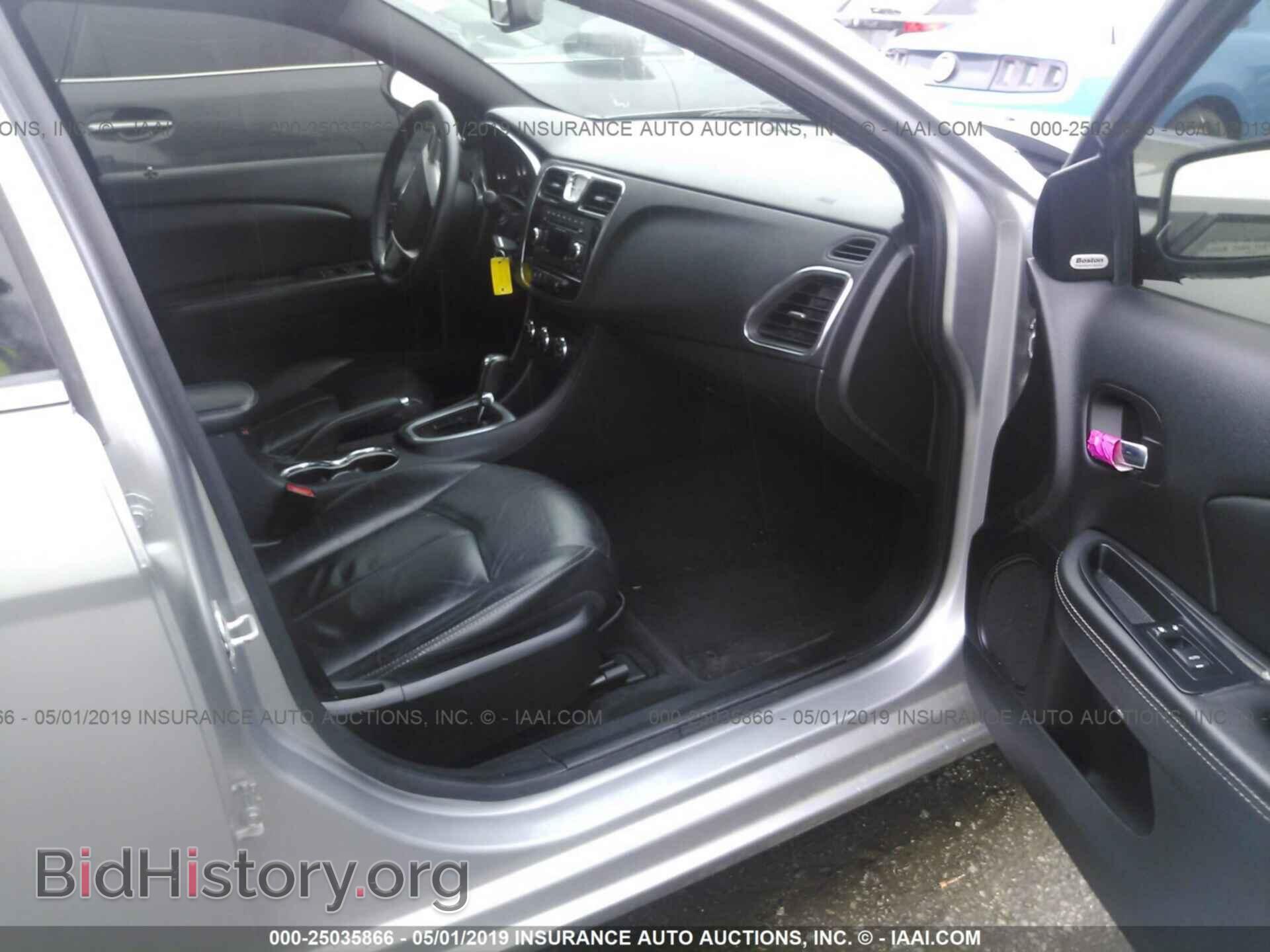 2013 CHRYSLER 200 - VIN: 1C3CCBCG9DN608217 - Photo 5