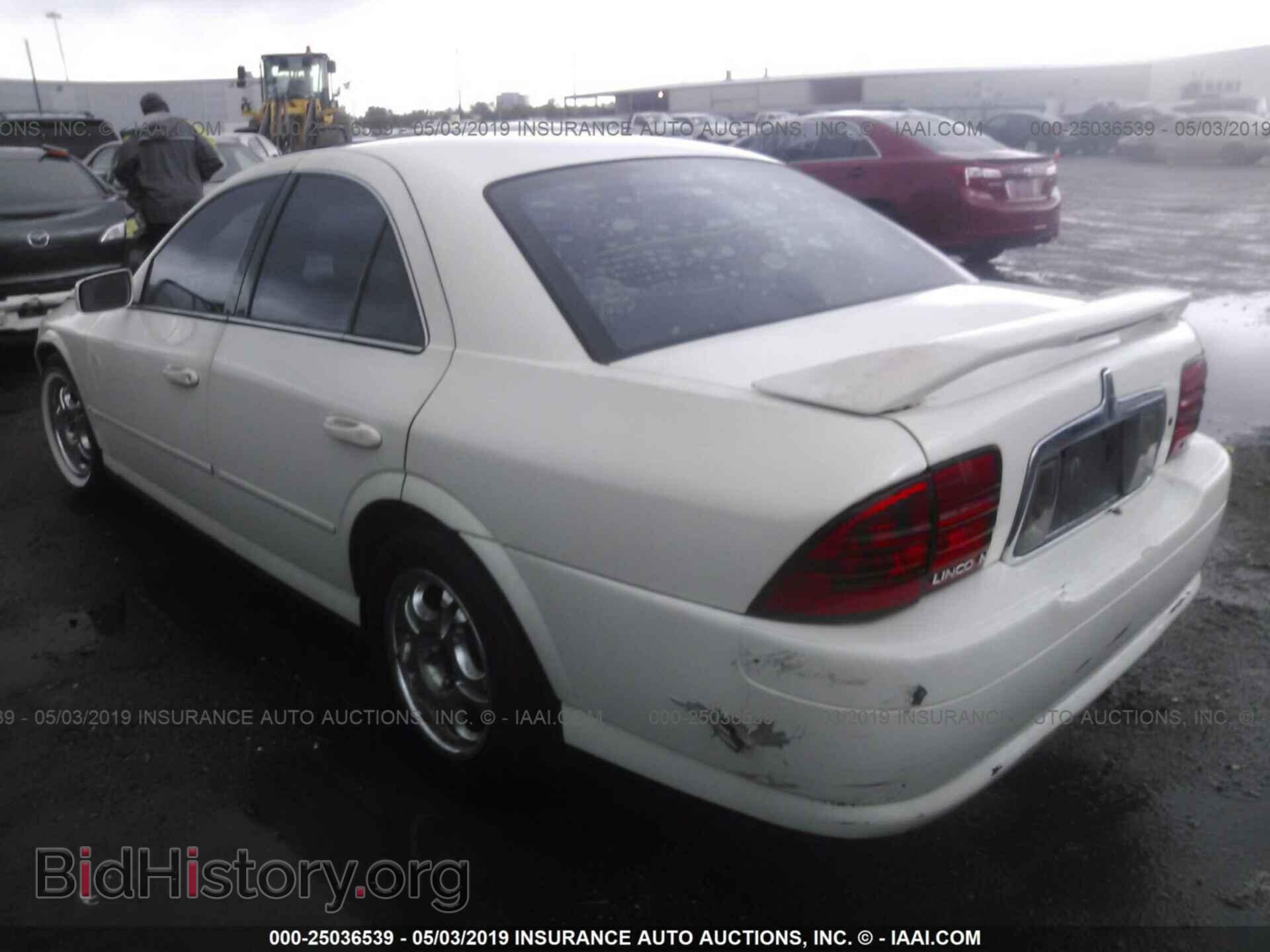 2000 LINCOLN LS - VIN: 1LNHM87A8YY897324 - Photo 3