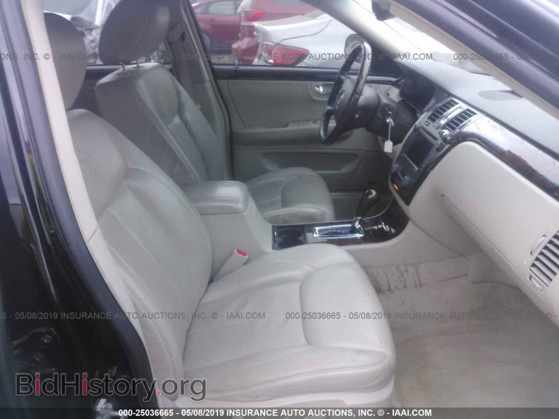 2011 CADILLAC DTS - VIN: 1G6KH5E64BU103870 - Фото 5