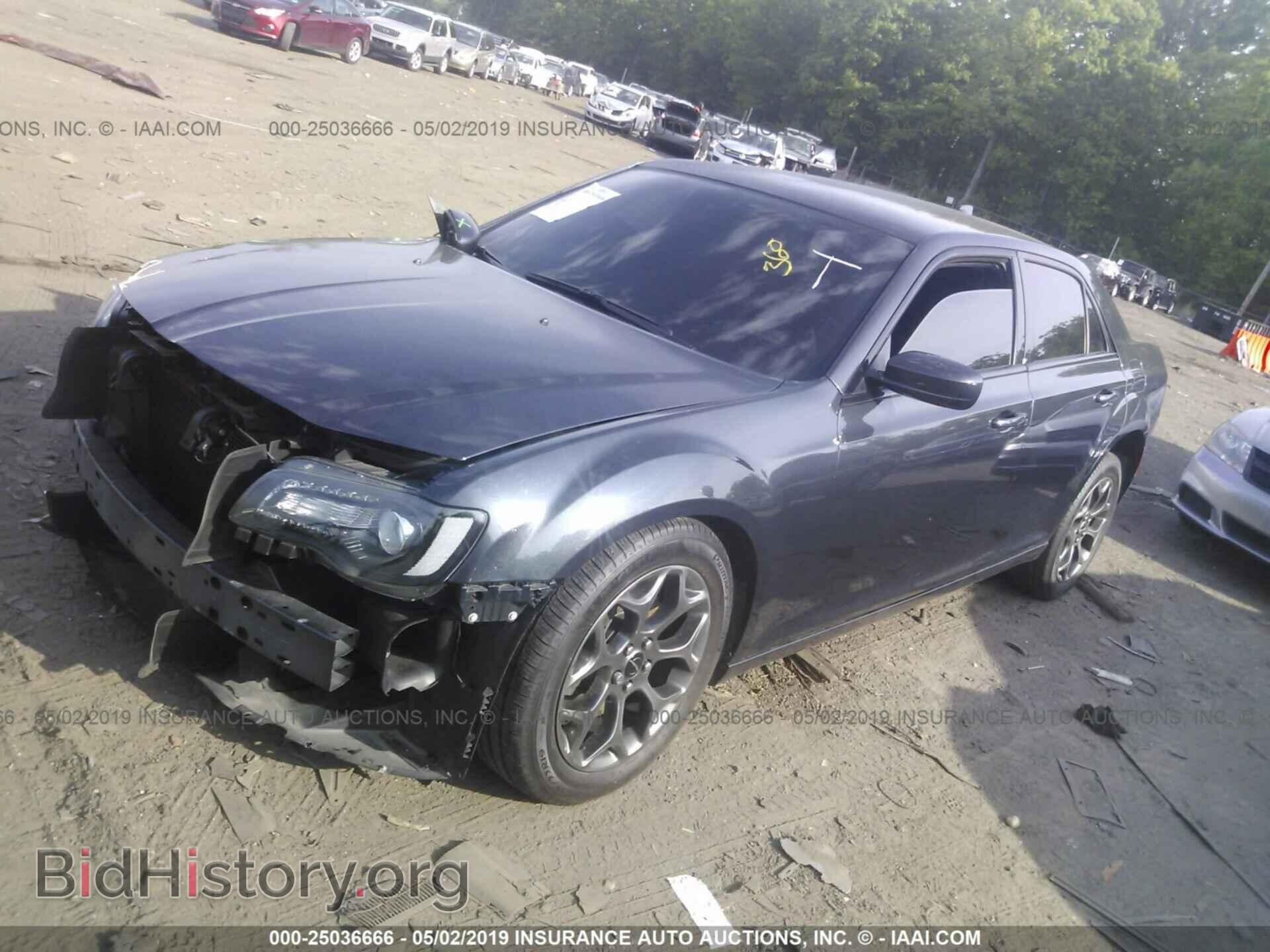2018 CHRYSLER 300 - VIN: 2C3CCAGG8JH226561 - Photo 2